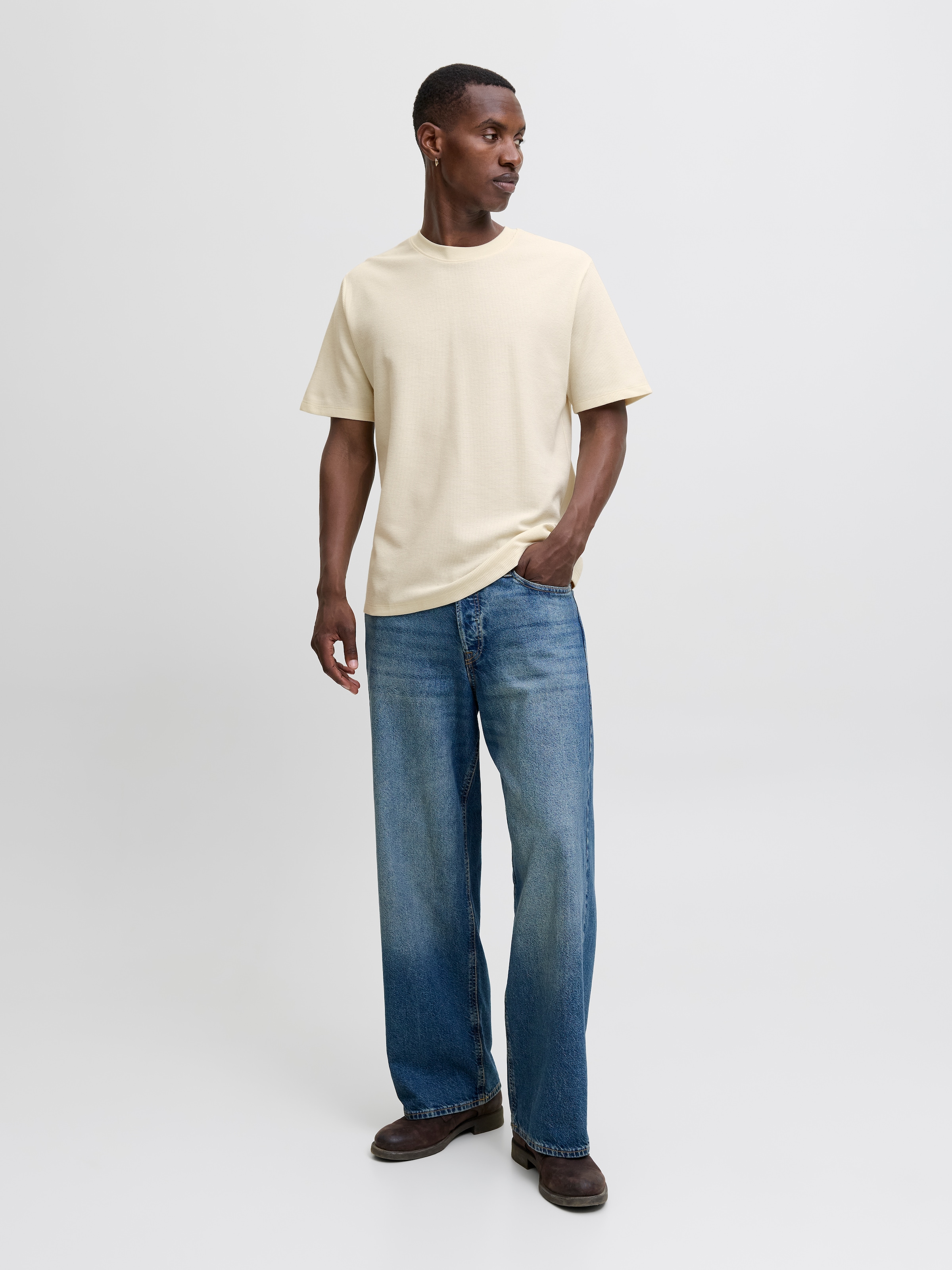 Jack & Jones Shirt à col rond »JJEAUSTIN TEE SS NOOS« Materialmix, relaxed fit