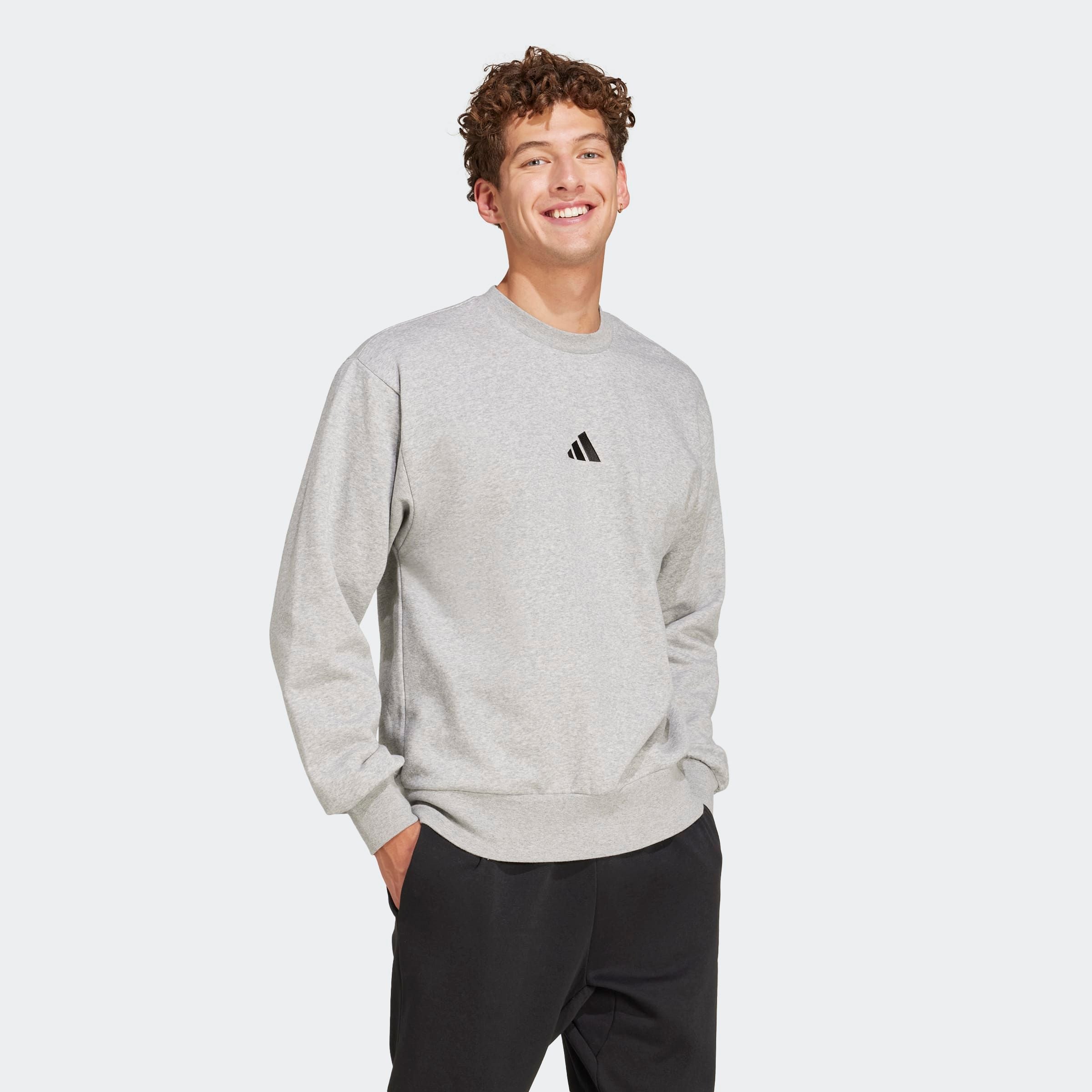 adidas Sportswear Sweatshirt »ESSENTIALS FEELCOZY«
