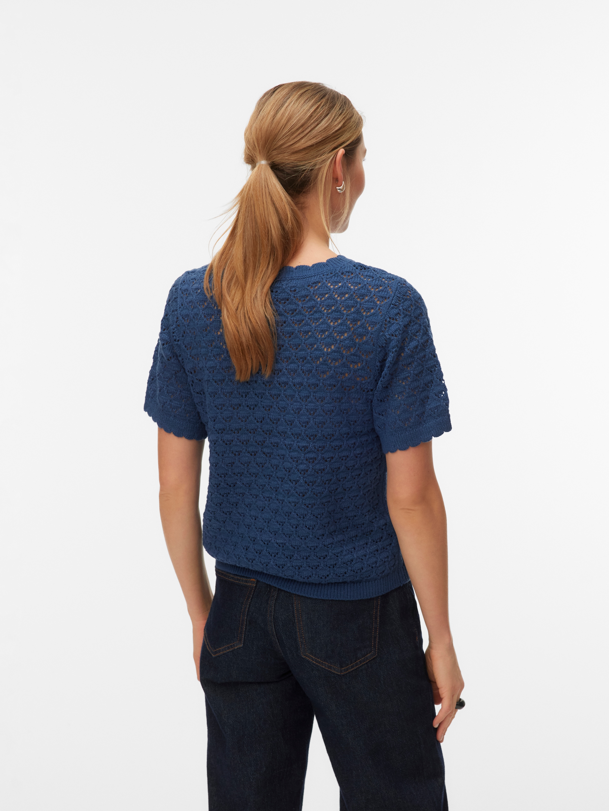 Vero Moda Top en tricot »VMJAQUELINE SS O-NECK TOP BOO« mit zartem Muster