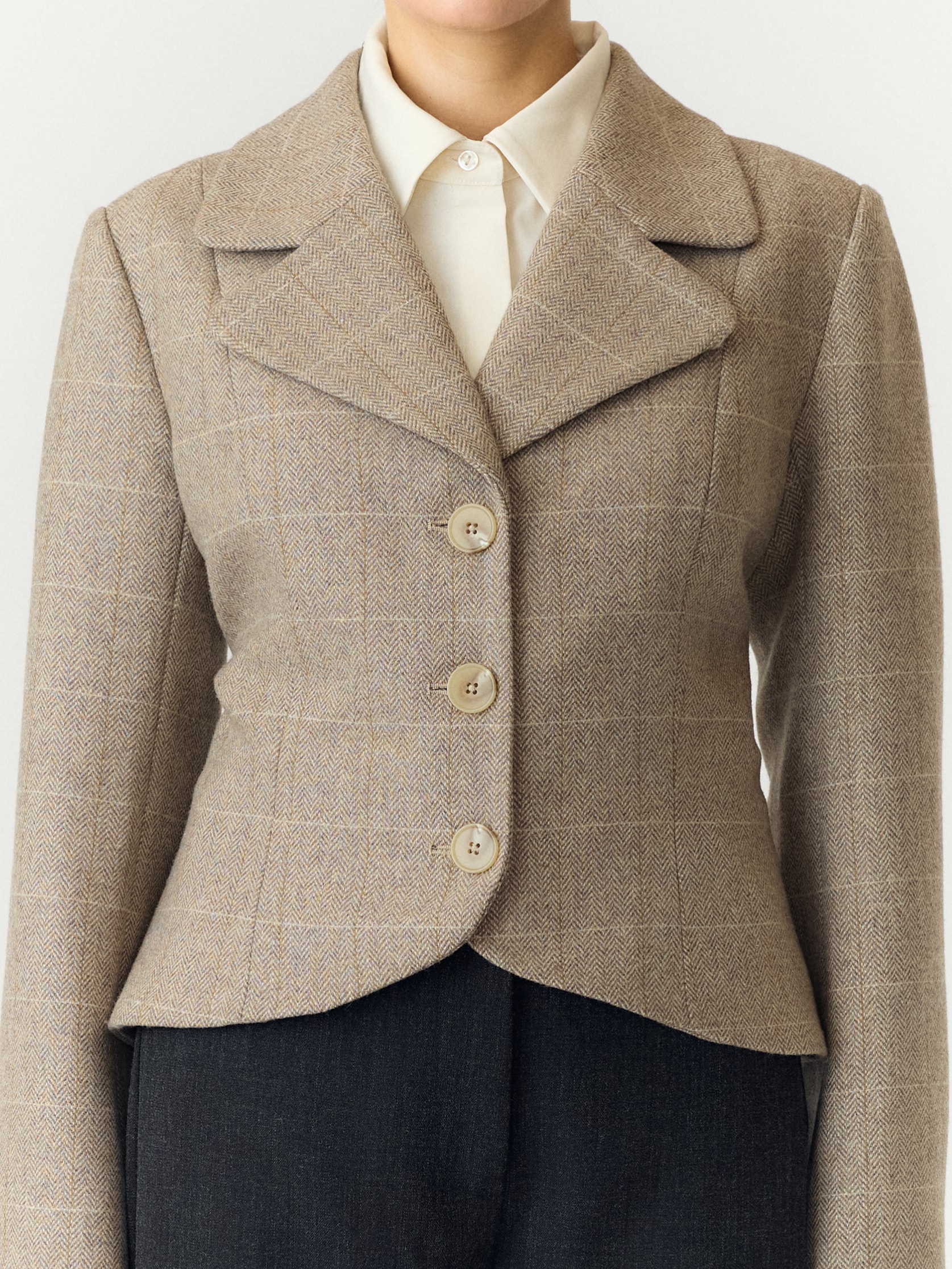 Y.A.S Veste courte »YASTHELA LS WOOL BLEND SHORT JACKET NOOS« Mélange de matières avec laine