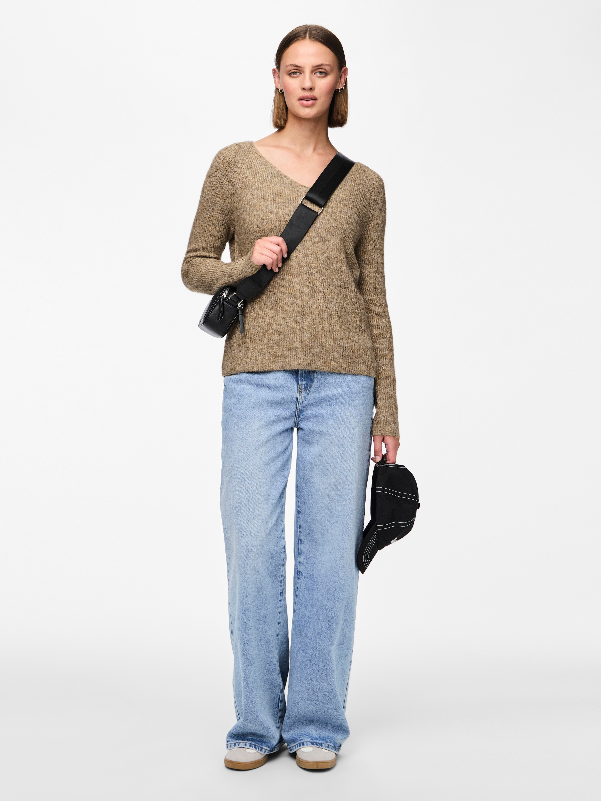 pieces Pull col V »PCELLEN LS V-NECK KNIT NOOS BC« mit Wolle