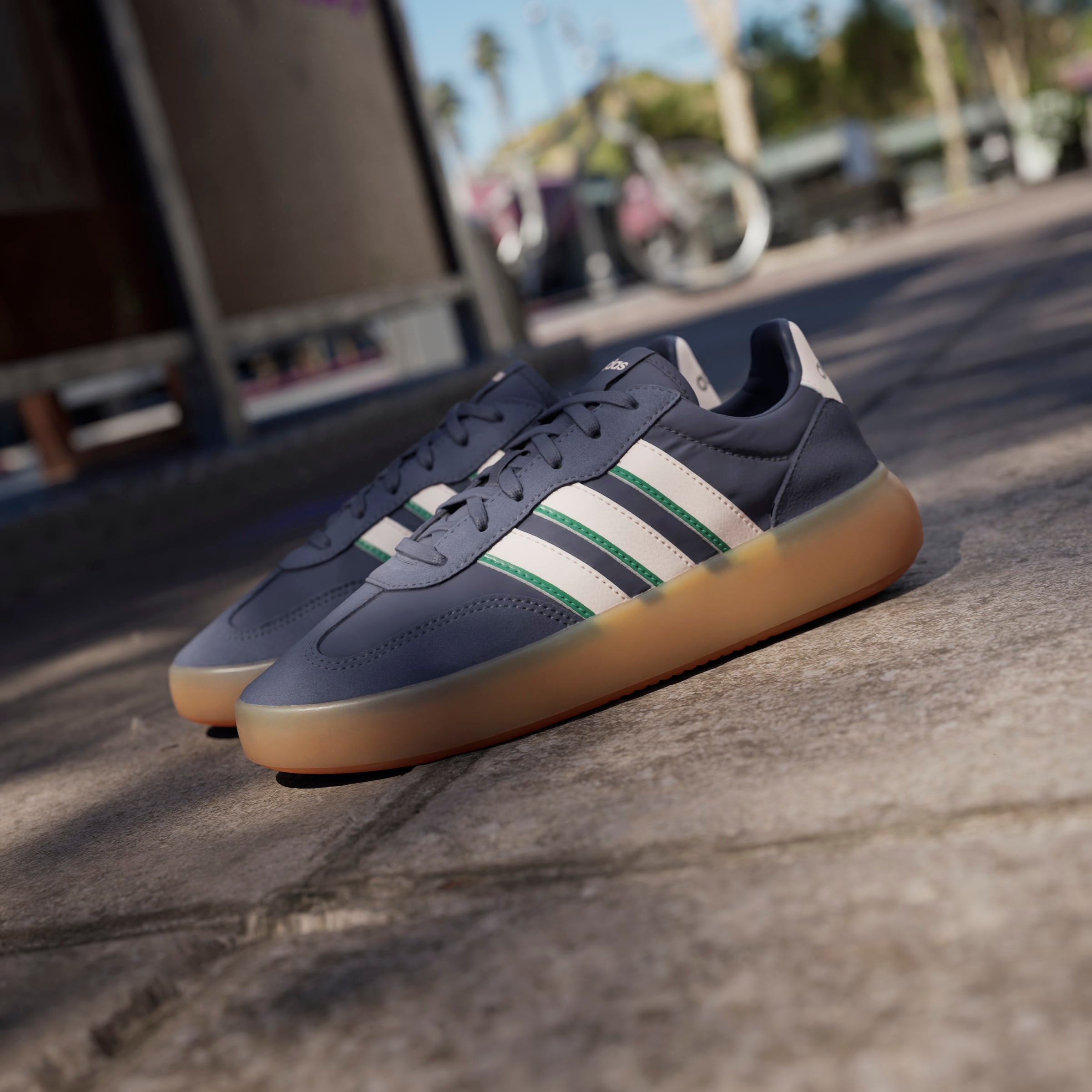 adidas Sportswear Sneakers »BARREDA DECODE«  inspiriert vom Design des adidas handball spezial
