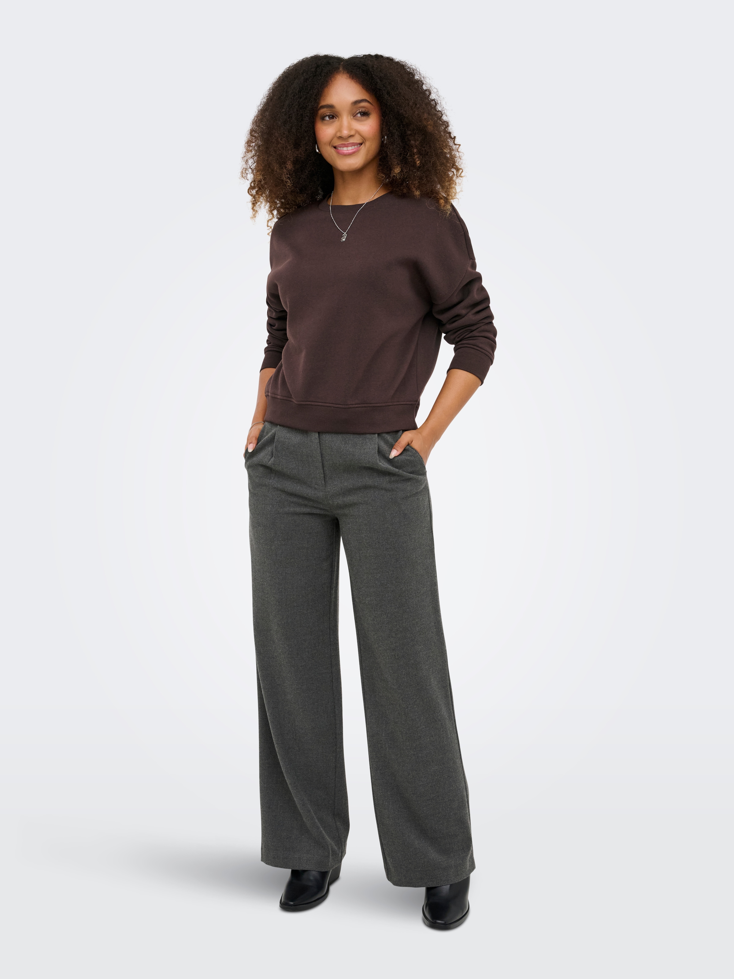 ONLY Sweat-shirt »ONLSWEAT L/S CREW OVERSIZE SWT«, Baumwollmischung, loose fit, Rundhals
