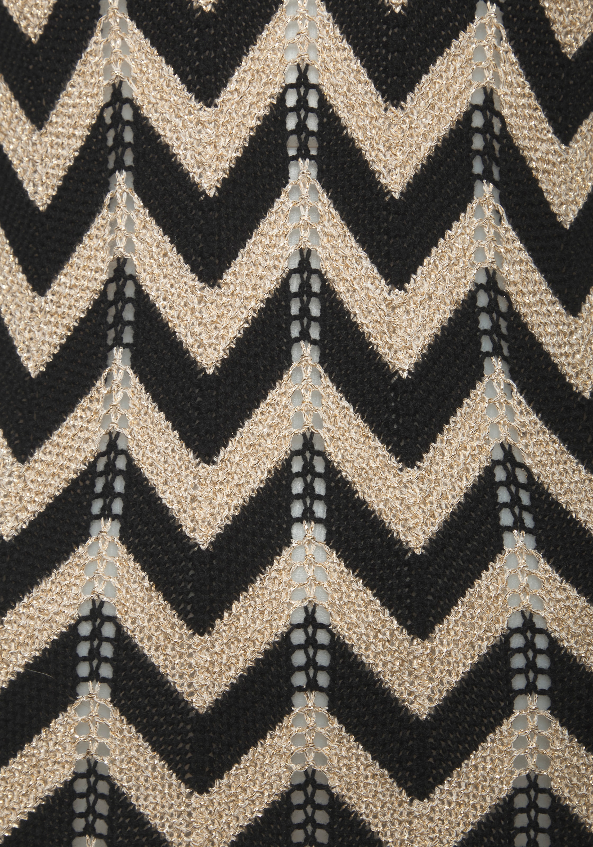 Buffalo Strickkleid mit Zick-Zack-Muster und schimmerndem Lurexgarn