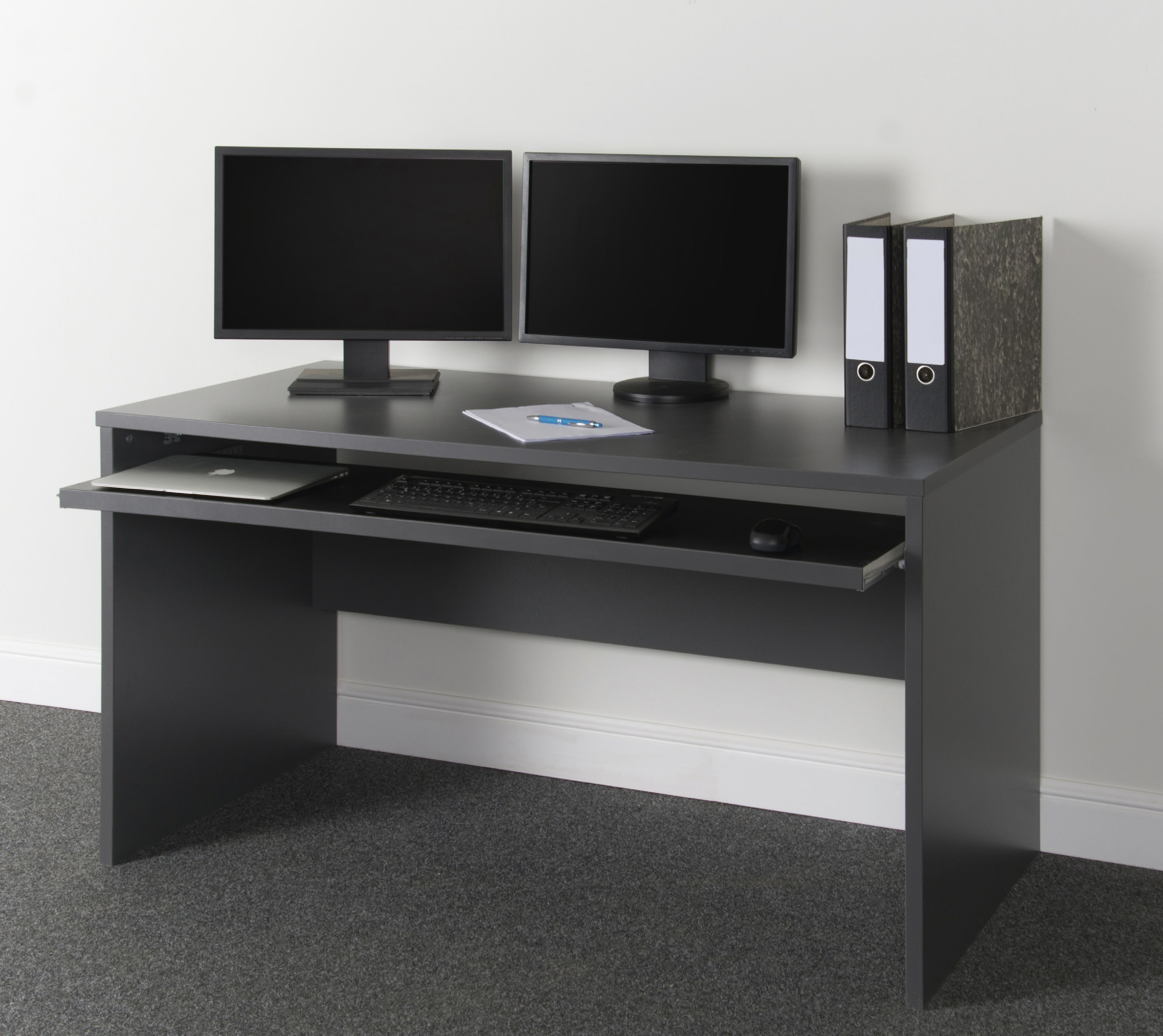 VOGL Möbelfabrik Schreibtisch »Barrie mit 2-farbigem Tastaturauszug« in 2 Breiten, 2,5 cm Tischplattenstärke, Made in Germany