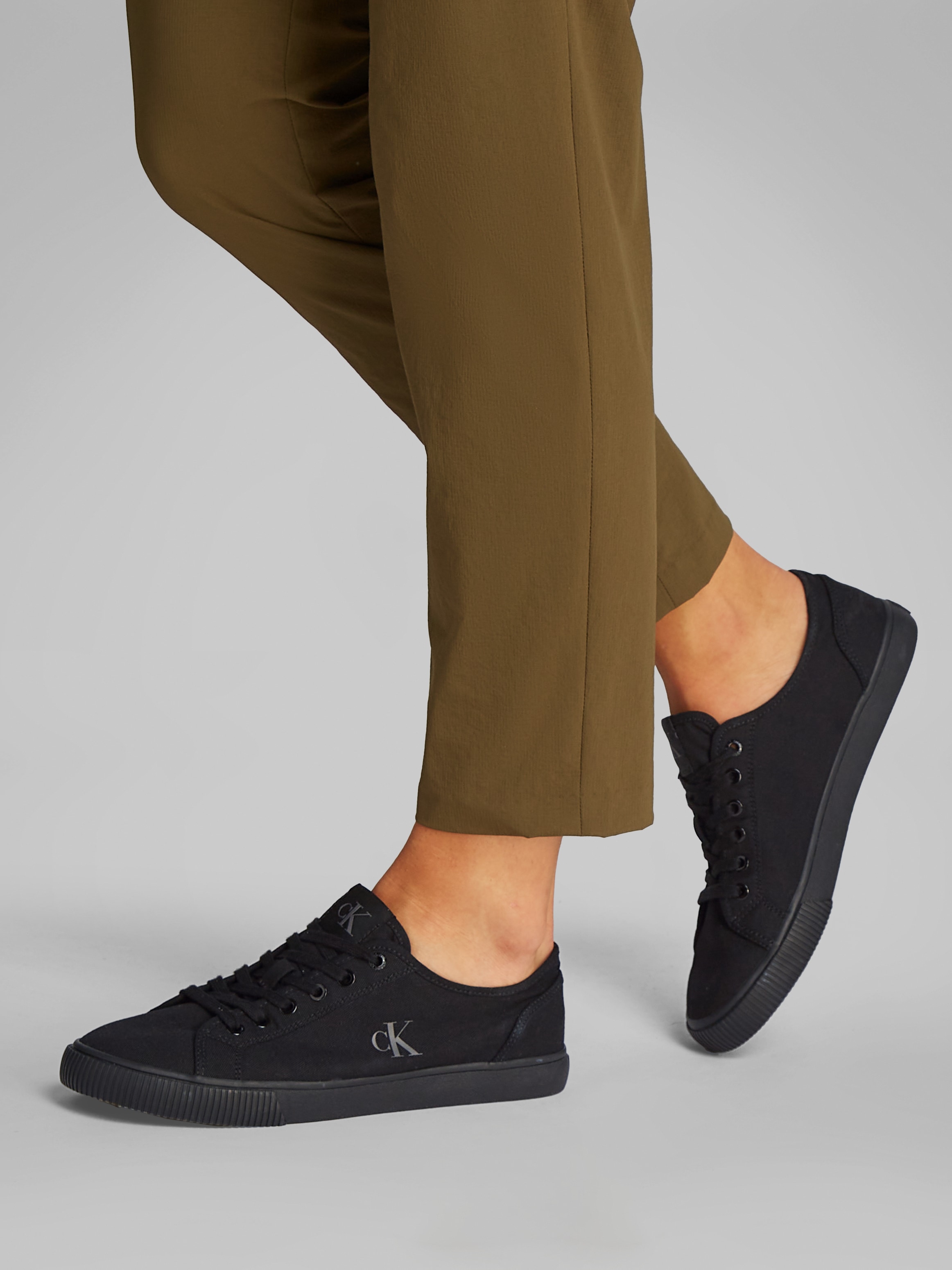 Calvin Klein Jeans Sneaker »ESS VULC LOW MG CANVAS«  Schnürschuh, Halbschuh, Freizeitschuh in klassischer Optik