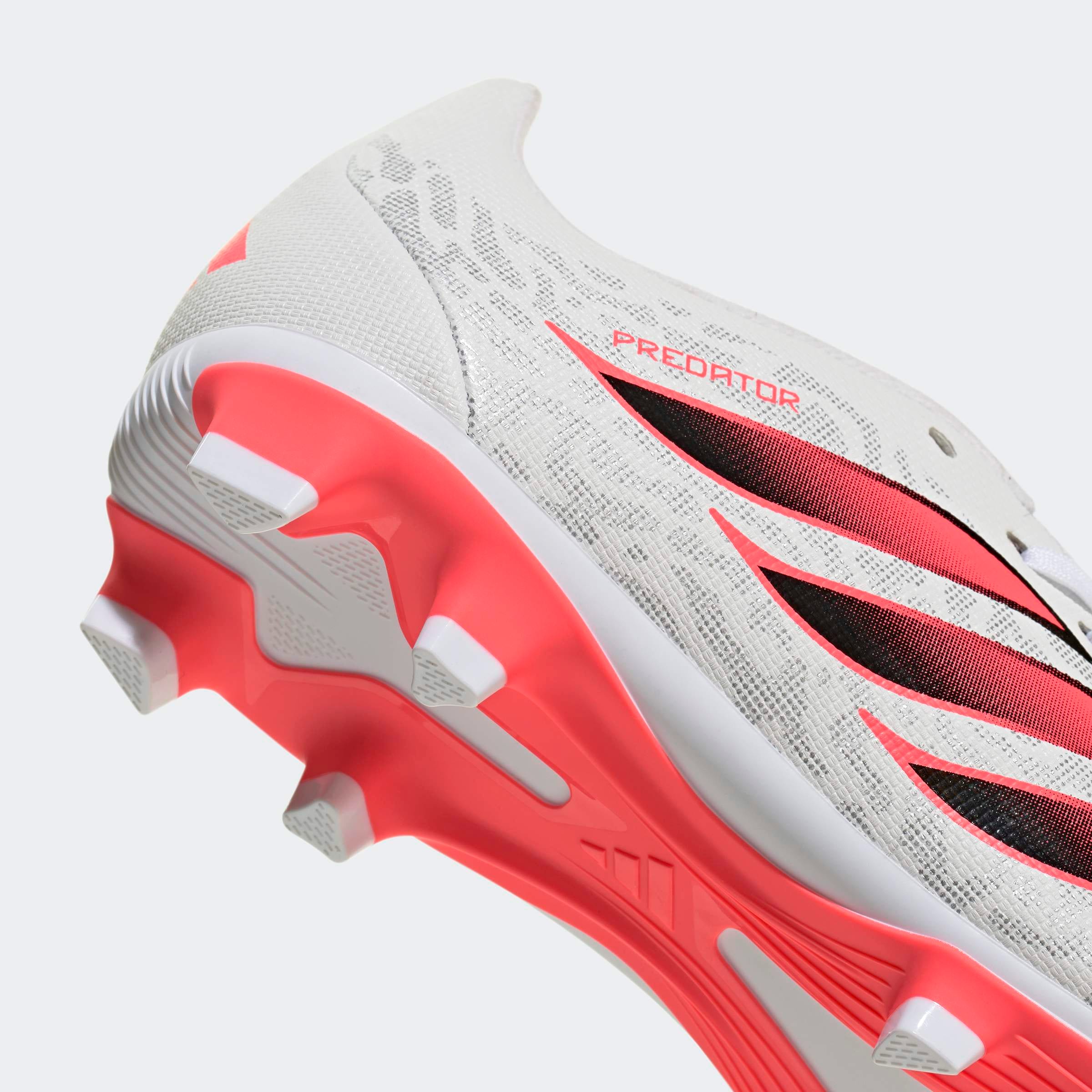adidas Performance Chaussure de football »PREDATOR CLUB KIDS , FESTE BÖDEN/GEMISCHTE BÖDEN, UMSCHLAGBARE ZUNGE«  adapté à de nombreux types de sols, pour adolescents et enfants