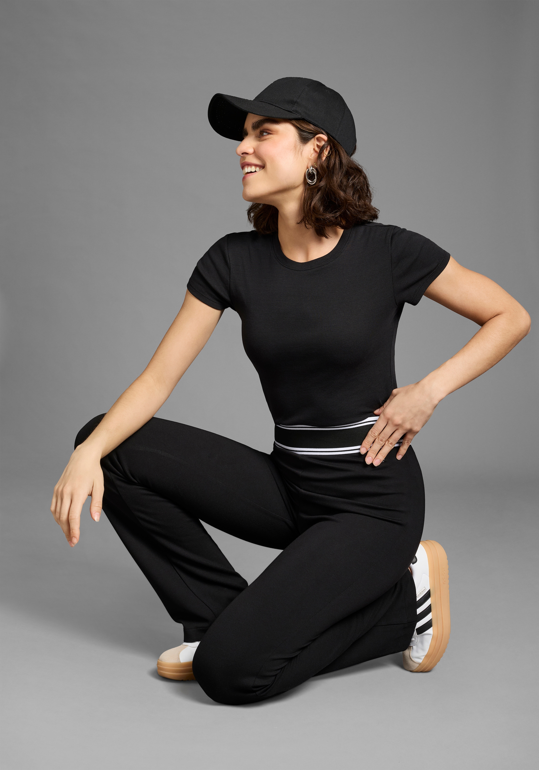 Laura Scott Bootcuthose  klassischer Bootcut Fit, elastischer Bund mit Gummizug