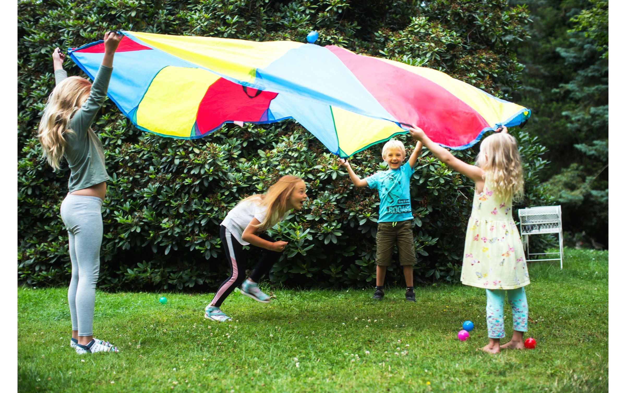 Knorrtoys® Spiel »Up and down/inkl. 25 balls«