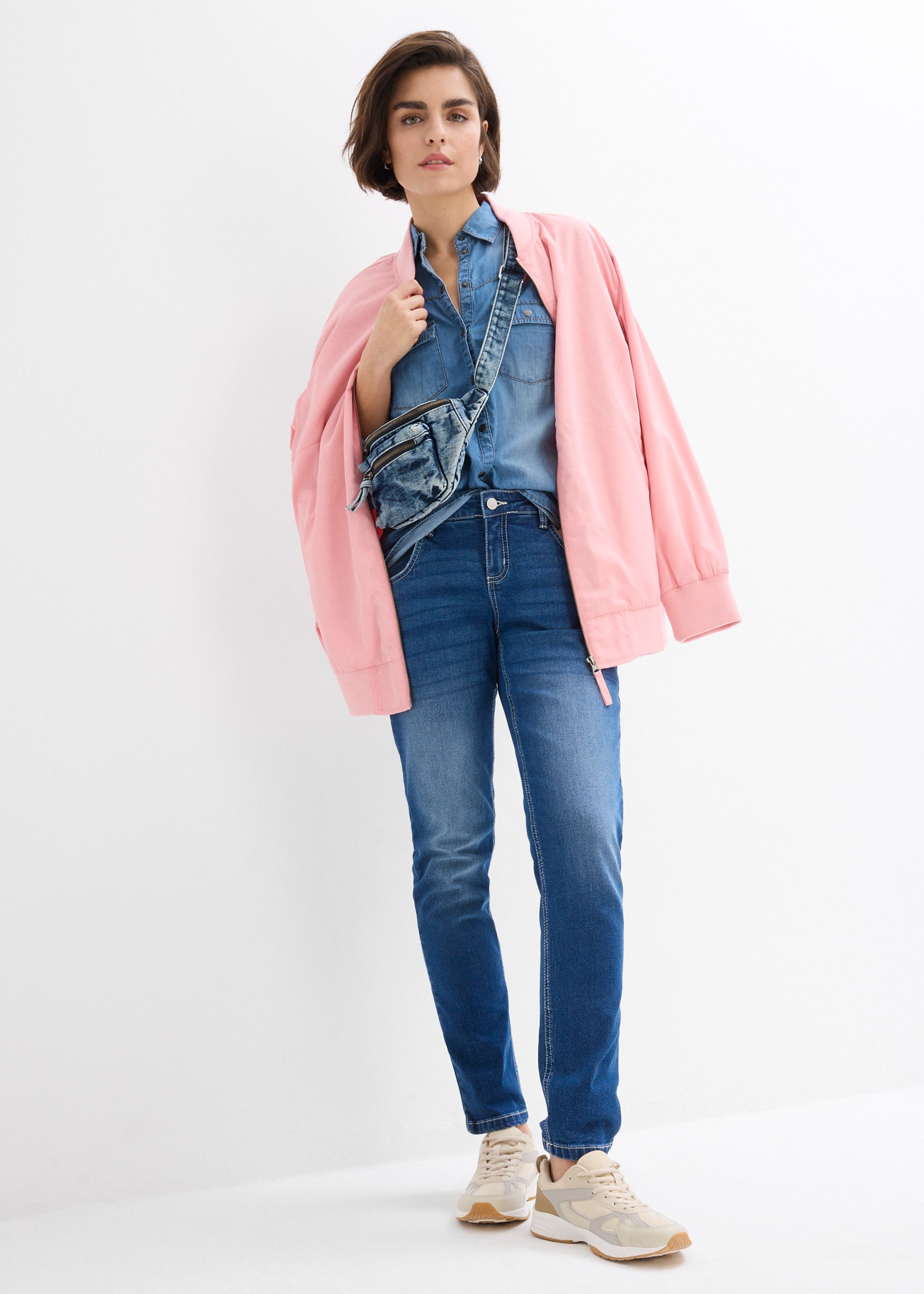 bonprix Jeansbluse »Jeansbluse mit Druckknöpfen, Langarm« mit Druckknöpfen, schmal geschnitten