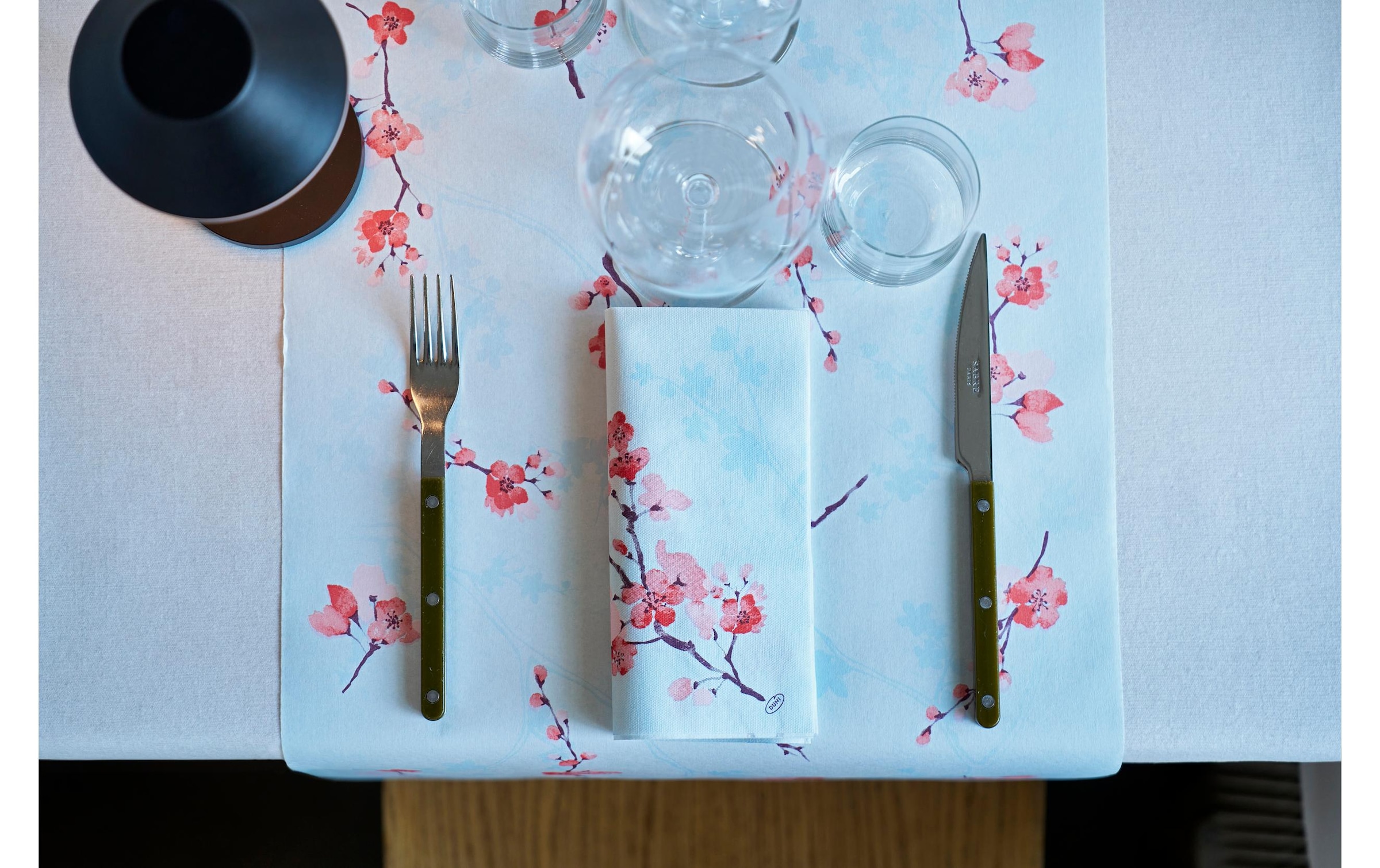   Chemin de table »Duni Cherry Breeze 40 cm x 24 cm«