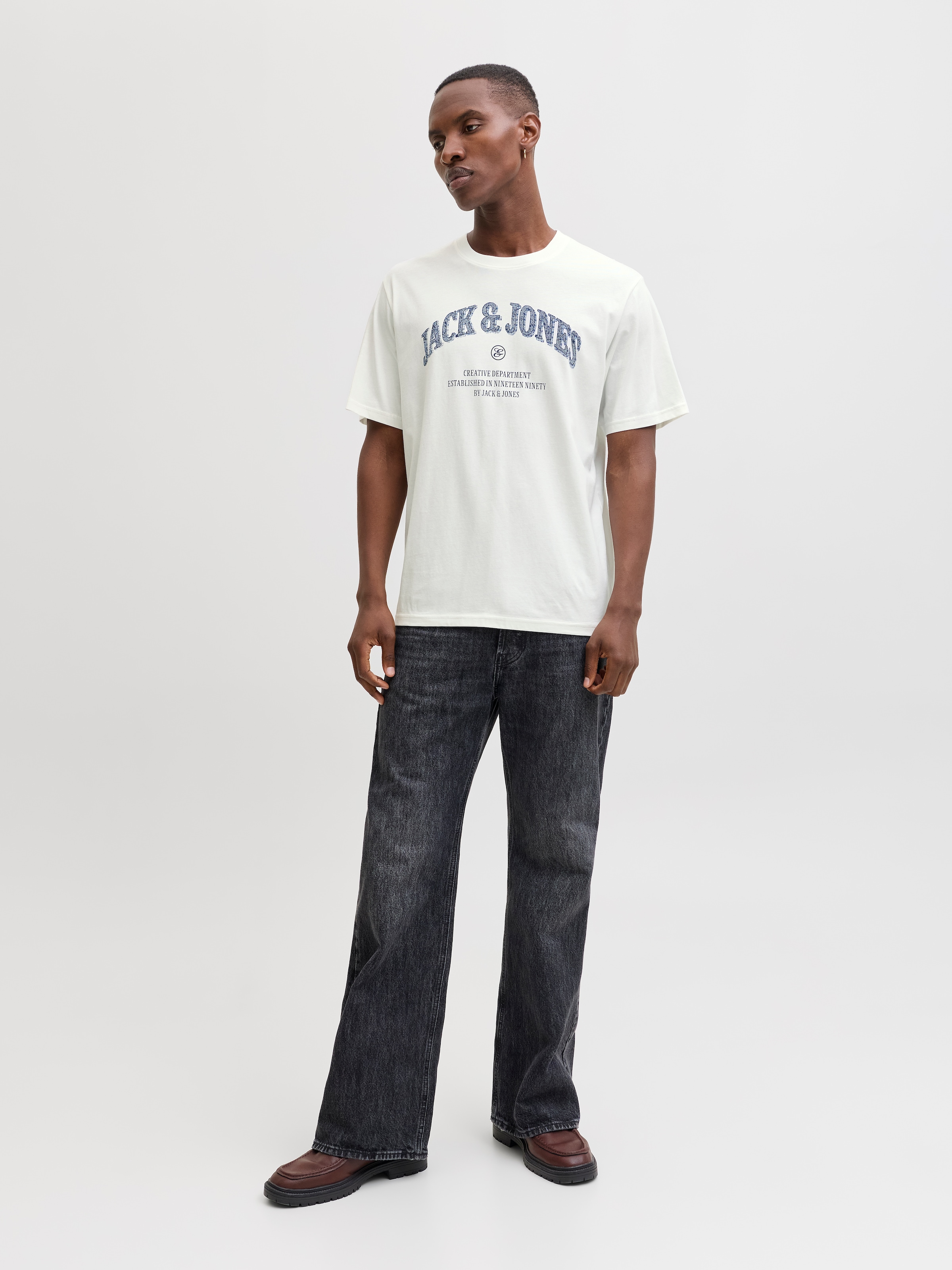 Jack & Jones Rundhalsshirt »JJEDENVER GRAPHIC TEE SS O-NECK SN« mit Logobranding