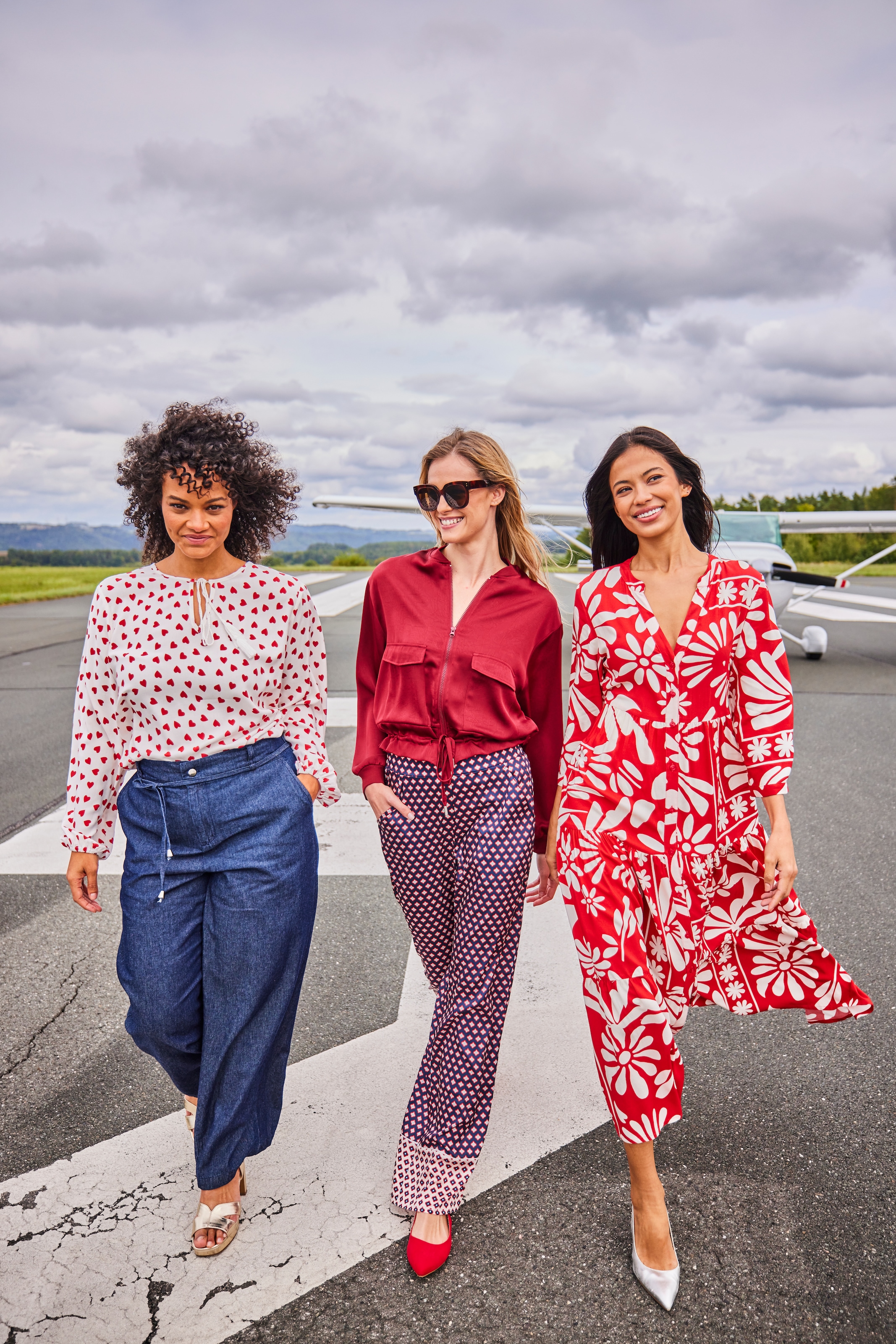 Aniston PLUS Jeans large mit elastischen Bund - NEUE KOLLEKTION