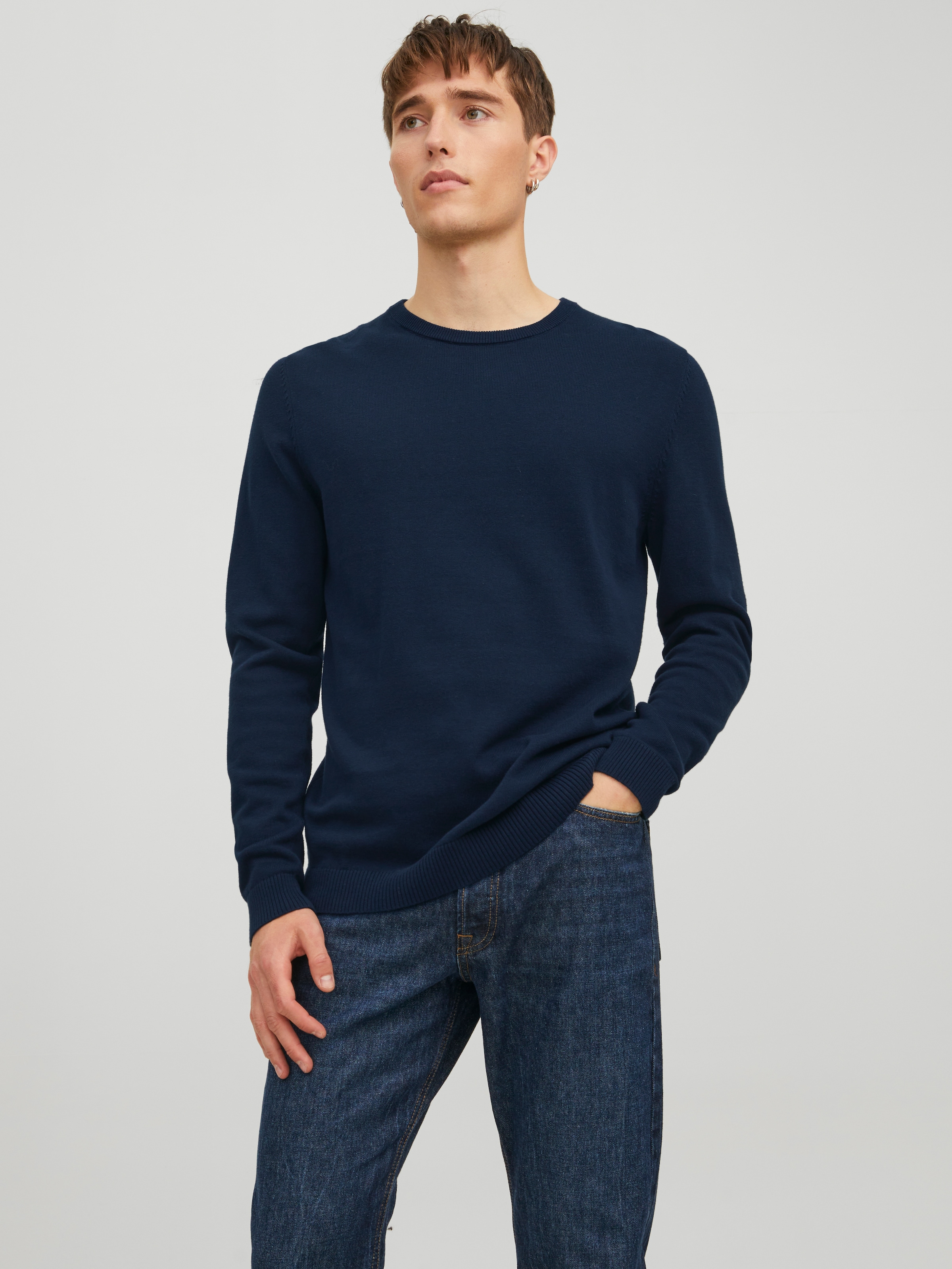 Jack & Jones Rundhalspullover »JJEBASIC mit Rundhals, ideal für Job und Freizeit« unifarben, modisch, slim fit, Baumwolle, Rundhals