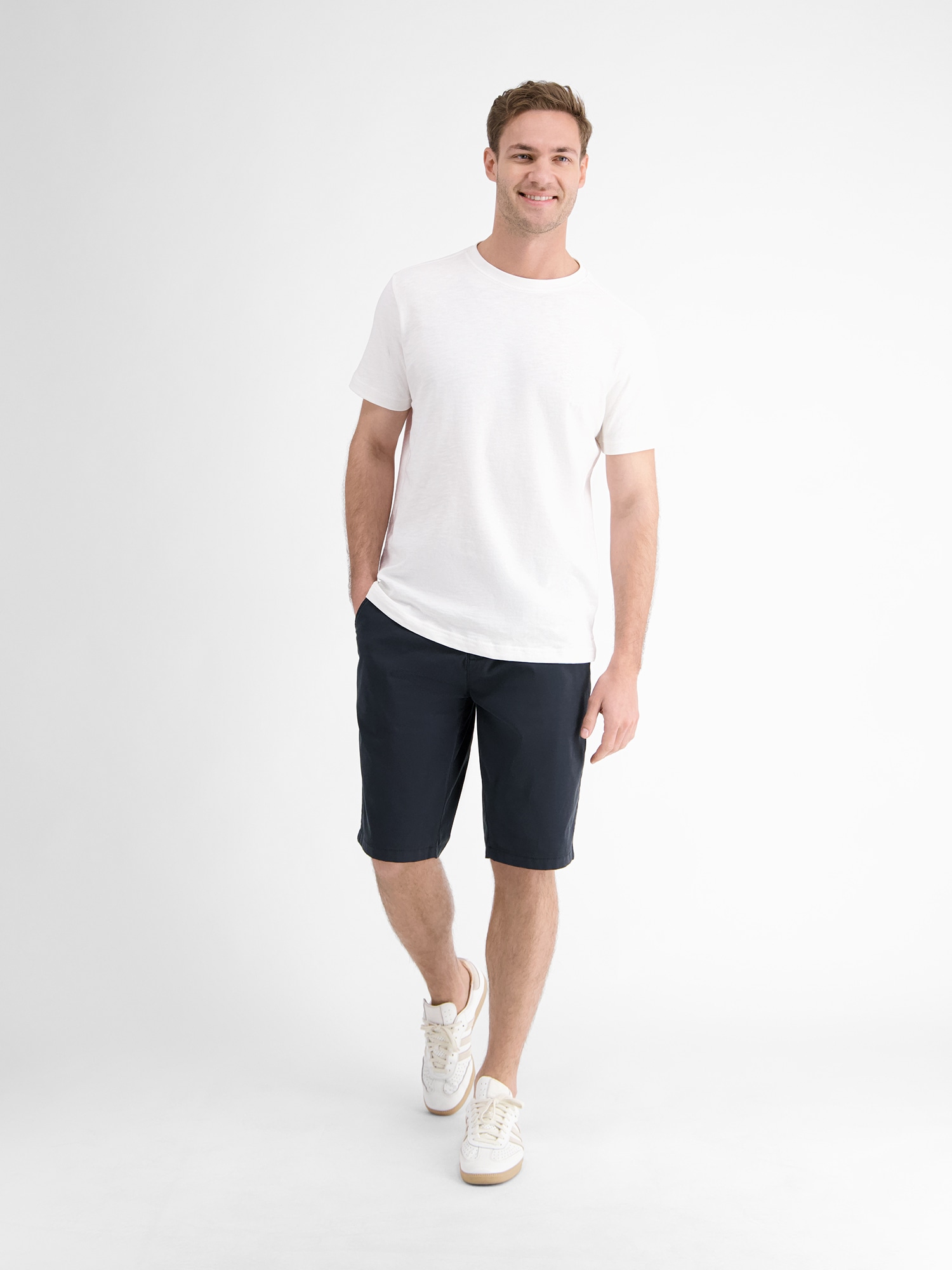 LERROS Bermuda »Chino-Bermuda, ultra leicht und schnelltrocknend«