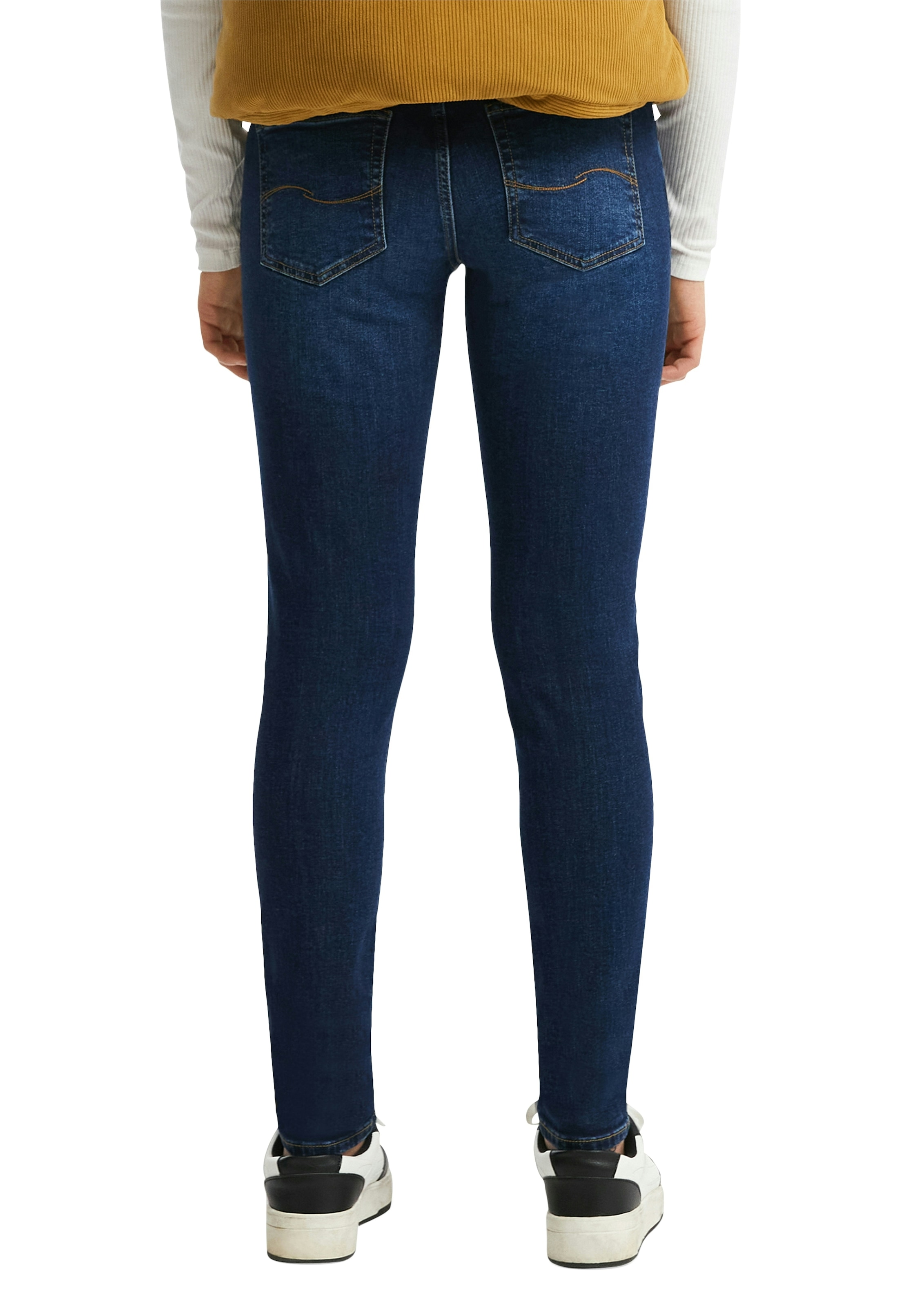 QS Skinny-fit-Jeans »SADIE« mit Taschen