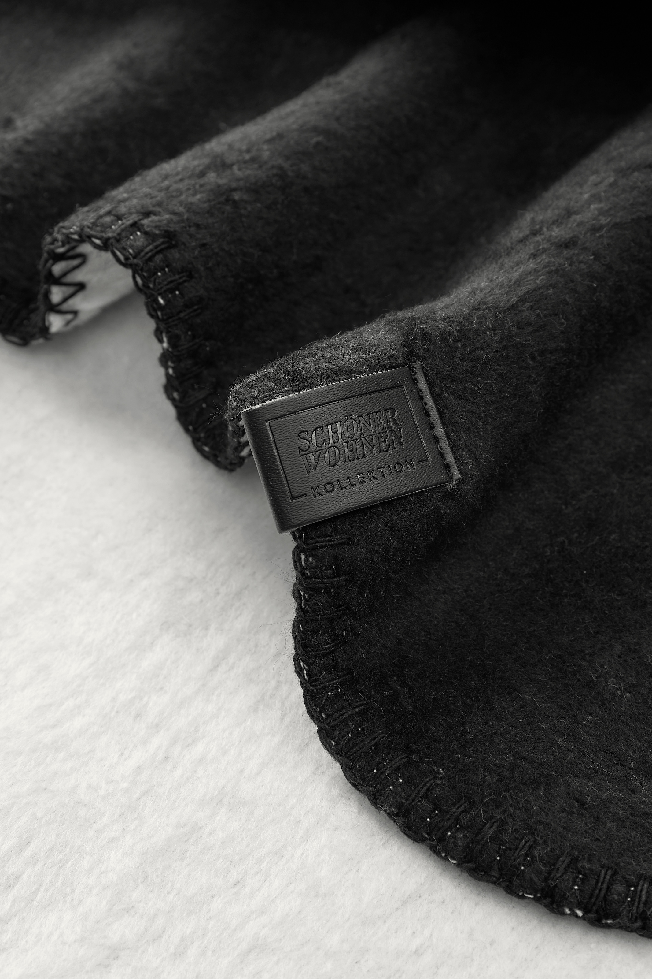 SCHÖNER WOHNEN-Kollektion Wohndecke »Pebble« mit hohem Baumwollanteil