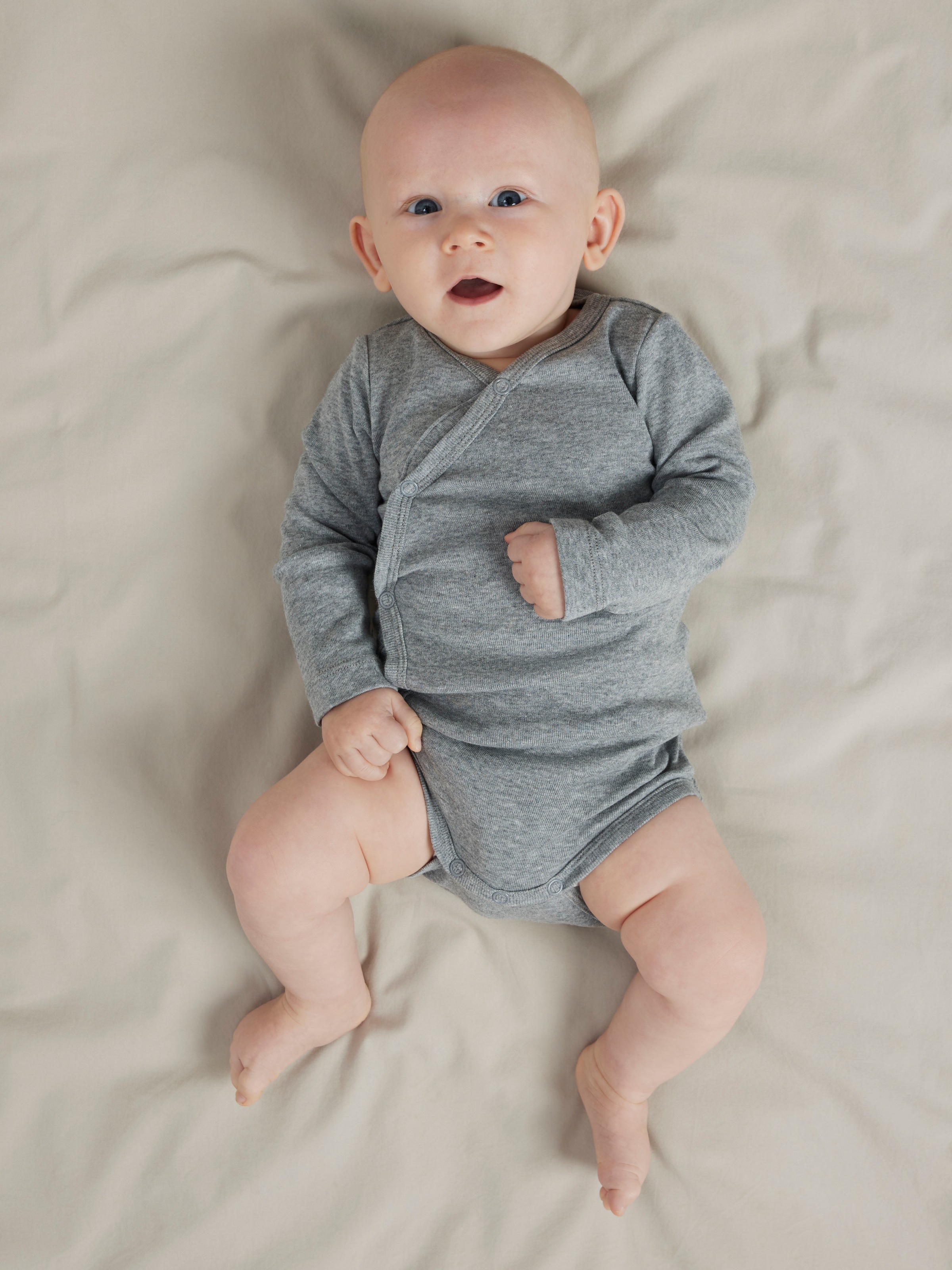 Name It Body à langer à manches longues »NBNBODY 2P LS WRAP CLOUD NOOS« Packung, 2 pièces