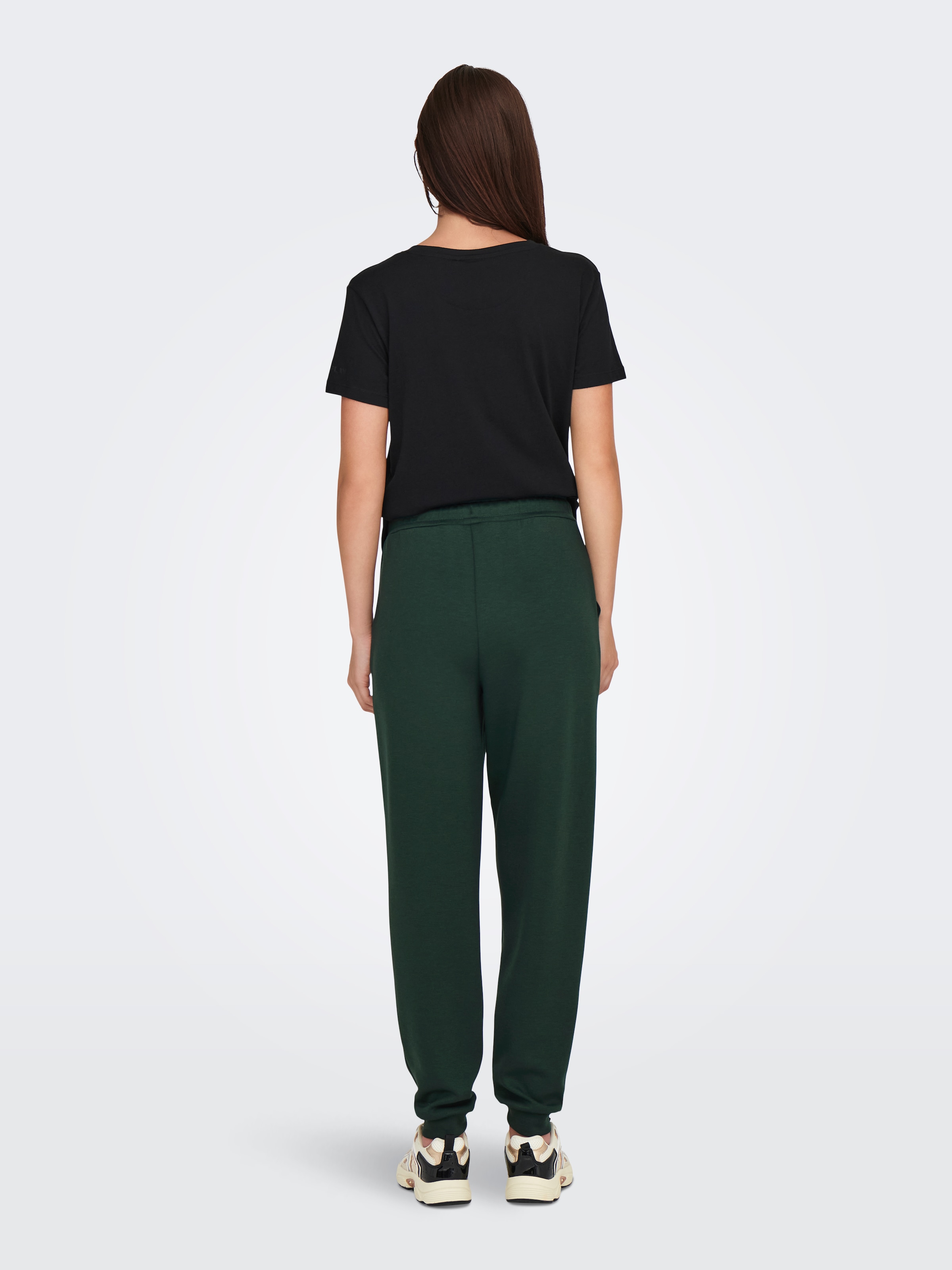 ONLY Play Pantalon sweat »ONPLOUNGE HW SWEAT PNT - NOOS«  avec cordon de serrage
