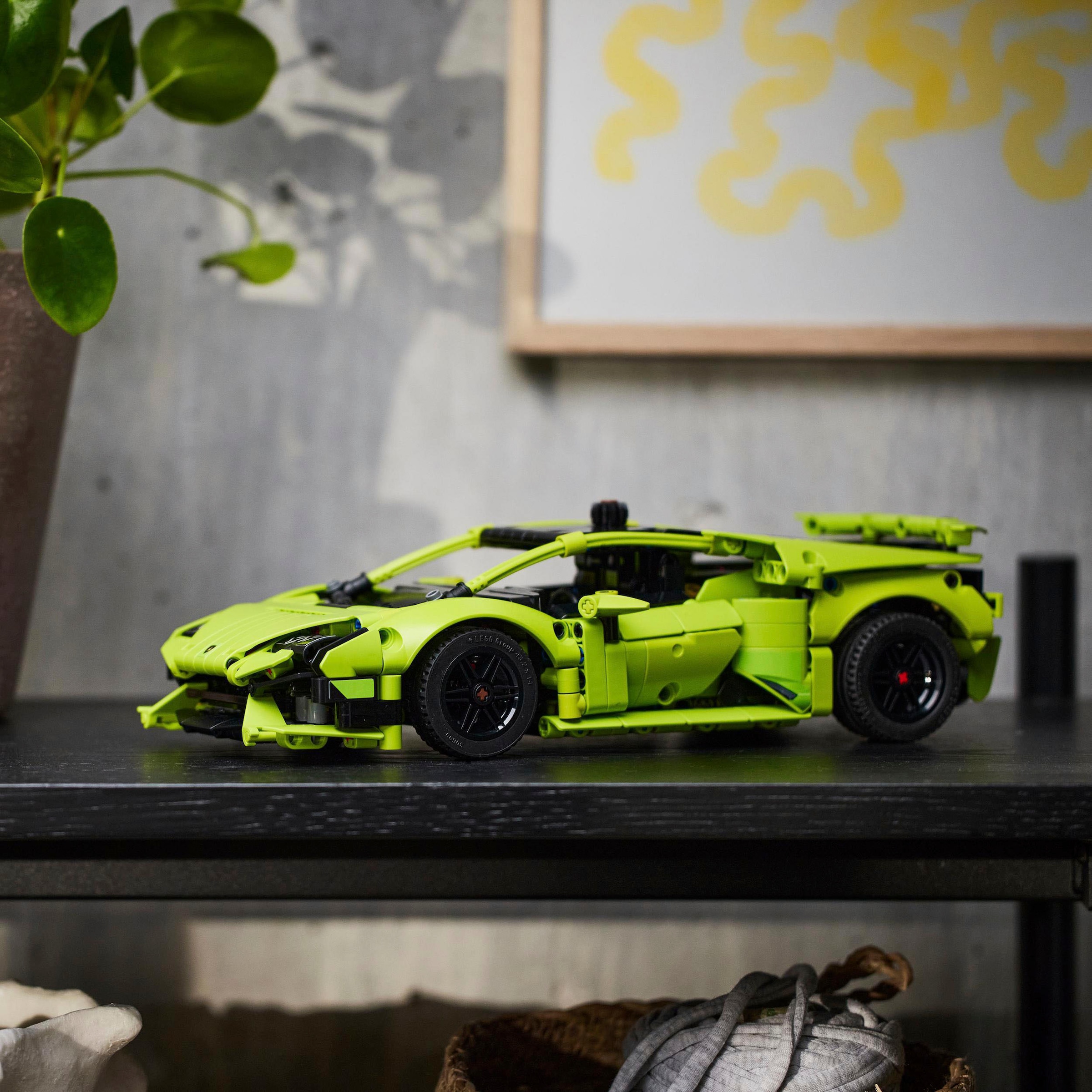 LEGO® Konstruktionsspielsteine »Lamborghini Huracán Tecnica (42161), LEGO® Technic« Made in Europe