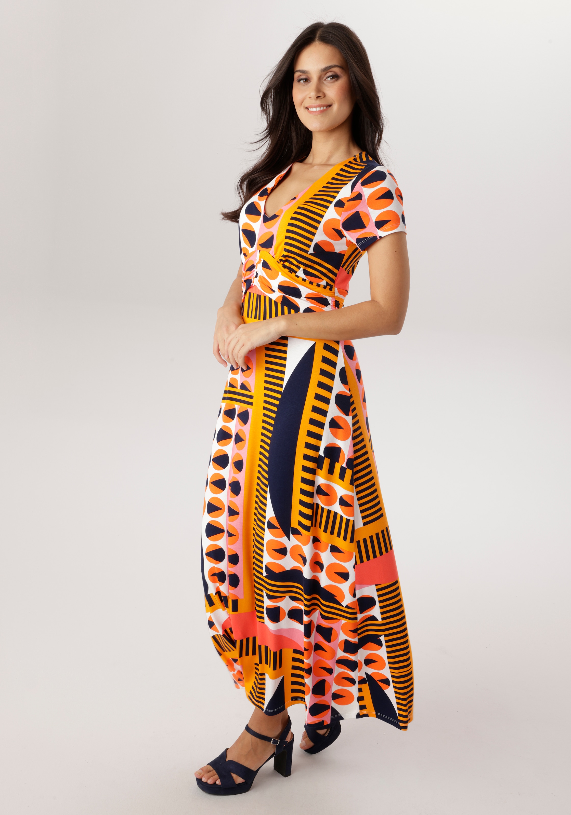 Aniston SELECTED Maxikleid in kräftigen Farbtönen und geometrischer Musterung - NEUE KOLLEKTION