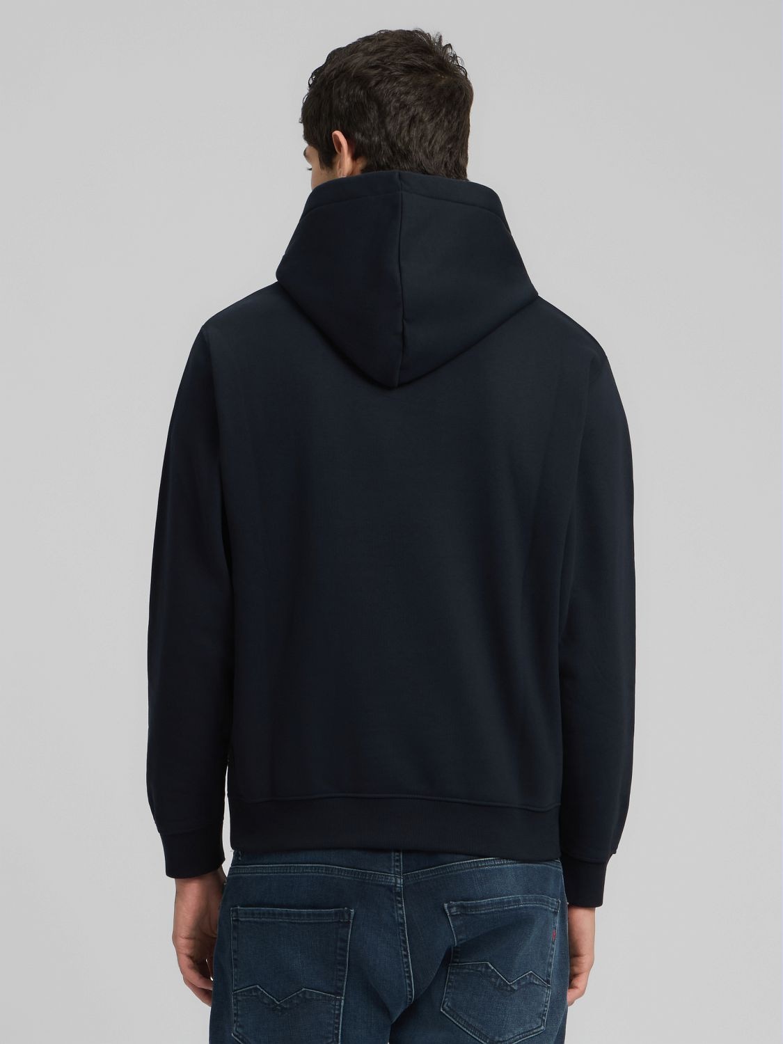 Replay , mit grossem Markenprint vorn
