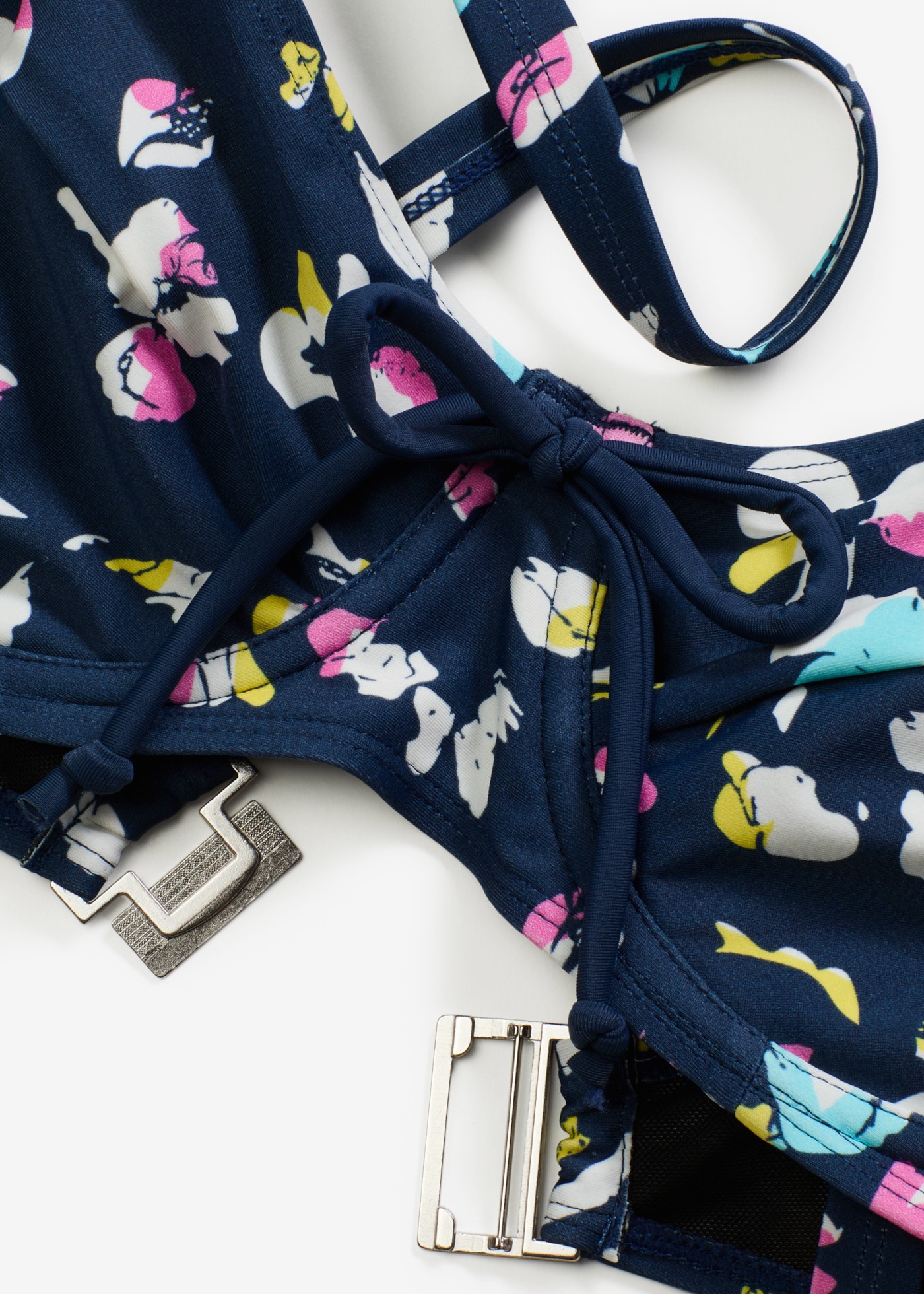 bonprix Bikini à armatures Ensemble, 2 cuis coupe minimiseur, superbe imprimé intégral