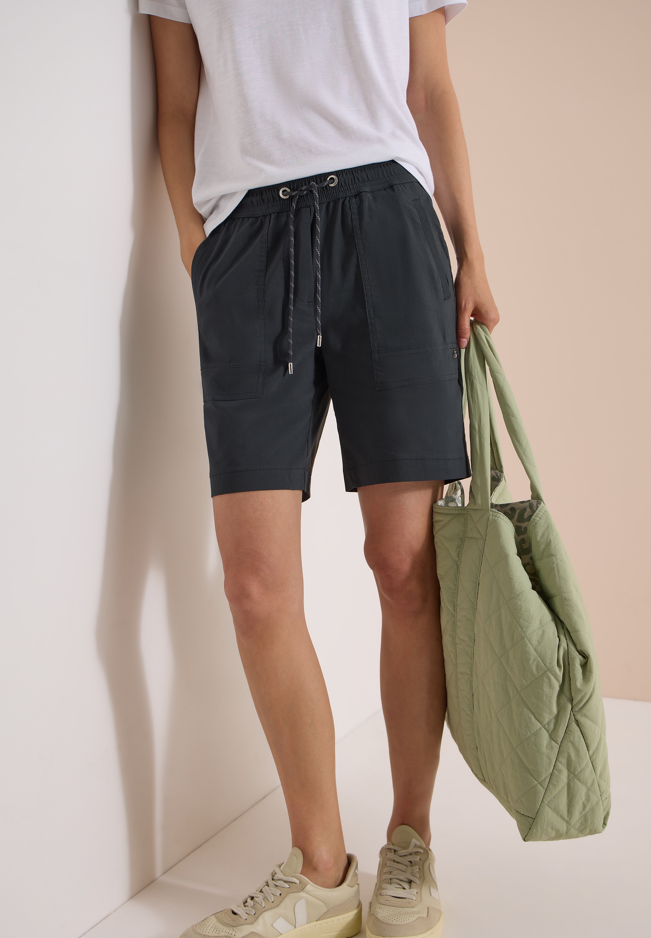 Cecil Short »Style Chelsea«  bequeme Sommershorts, Elastikbund, aufgesetzte Taschen