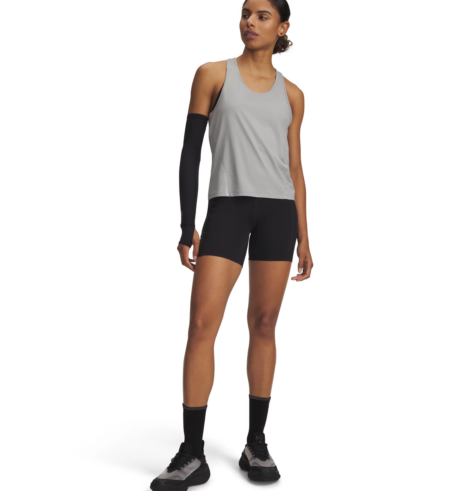 Under Armour® Shorts »UA VELOCITI 6" FITTED SHORT«  für vielseitige Sportmode, mit Elasthan-Anteil, leichtes Material