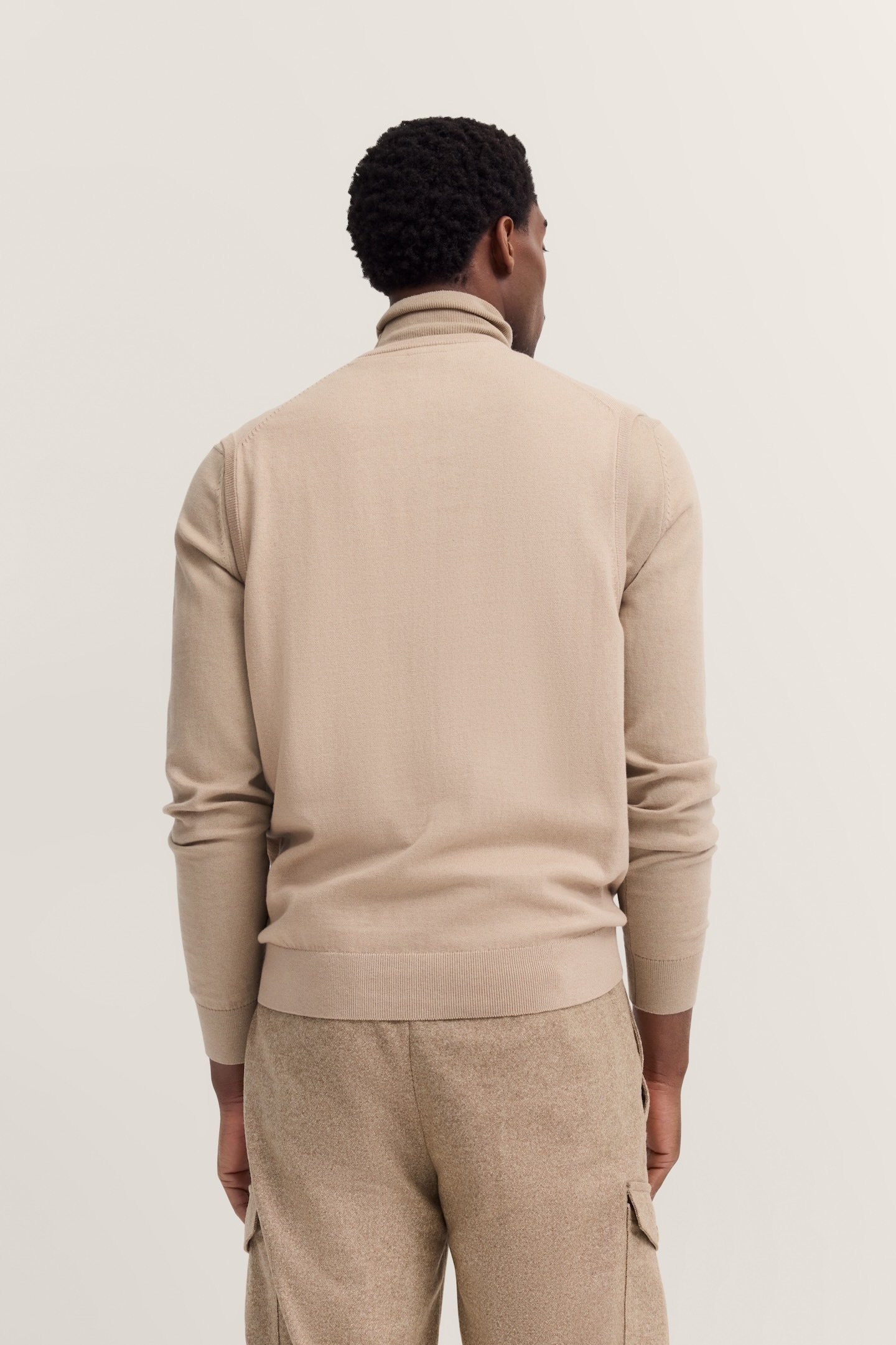 bugatti Pull-over »Regular Fit« mit V-Ausschnitt aus Baumwolle-Kaschmir