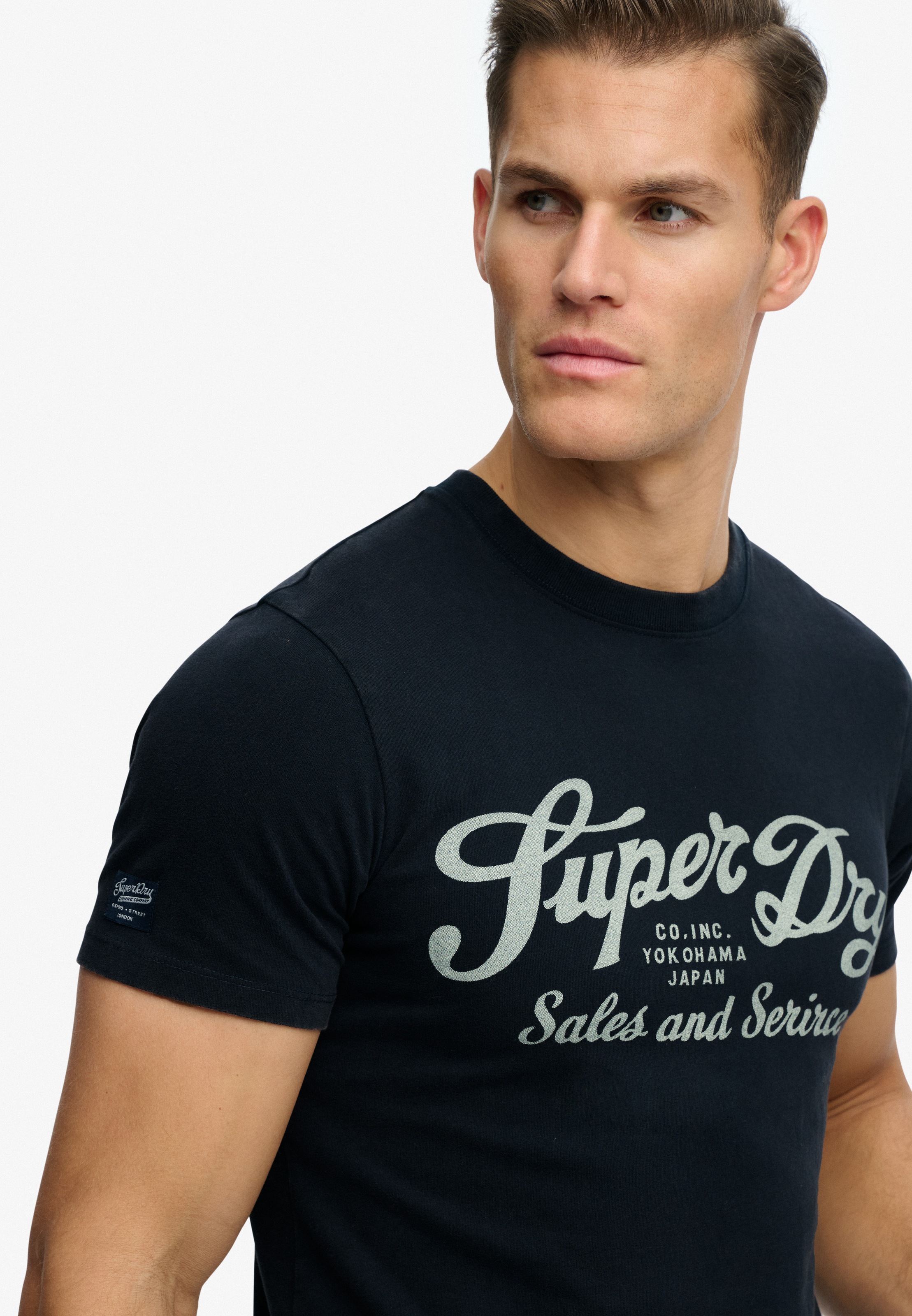 Superdry Shirt à col rond »Industry Worker Relaxed Tee« en coton et jersey simple, Regular Fit, avec imprimé, manches courtes
