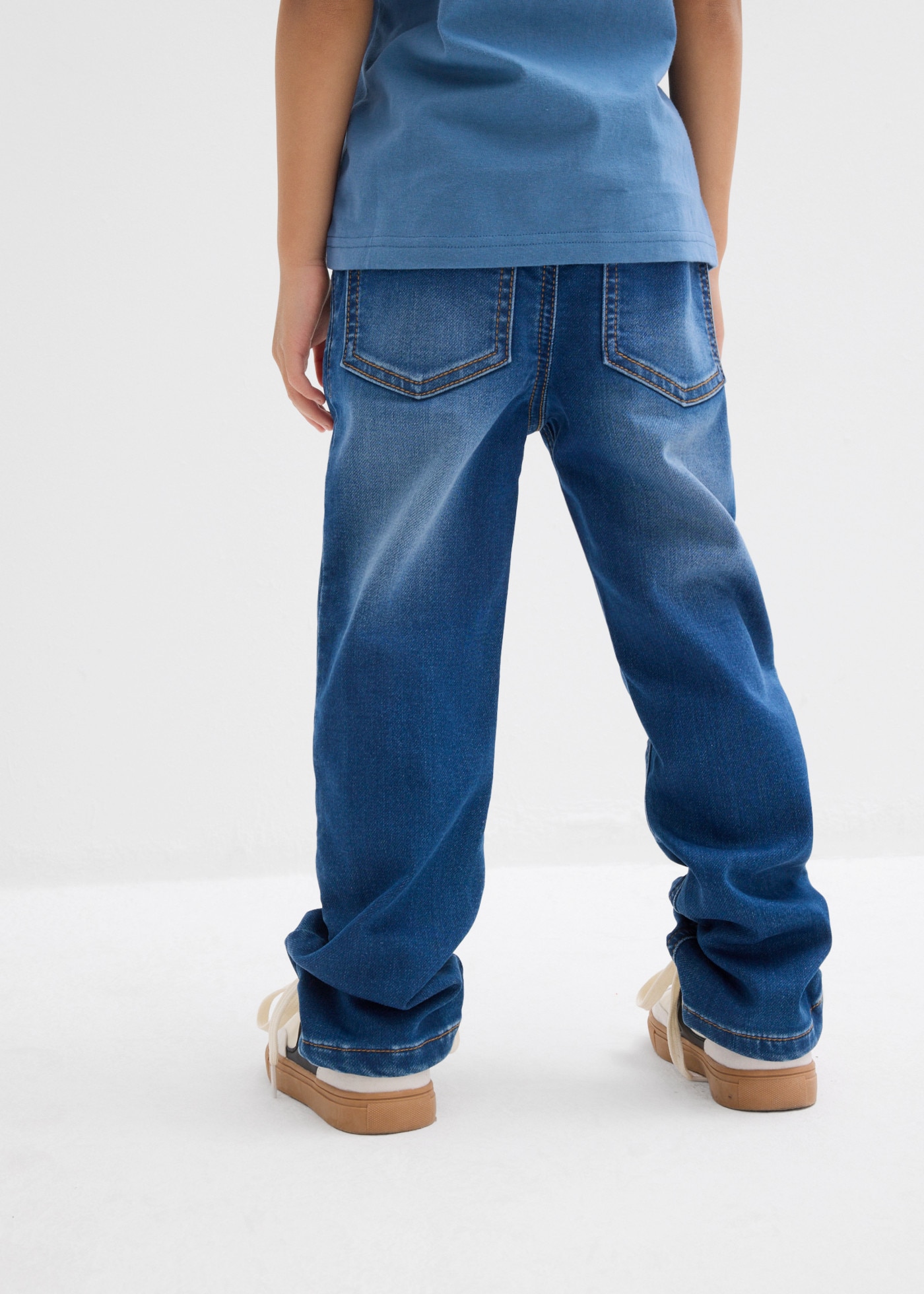 bonprix Jeans coupe régulière pour garçons, avec ceinture côtelée élastique