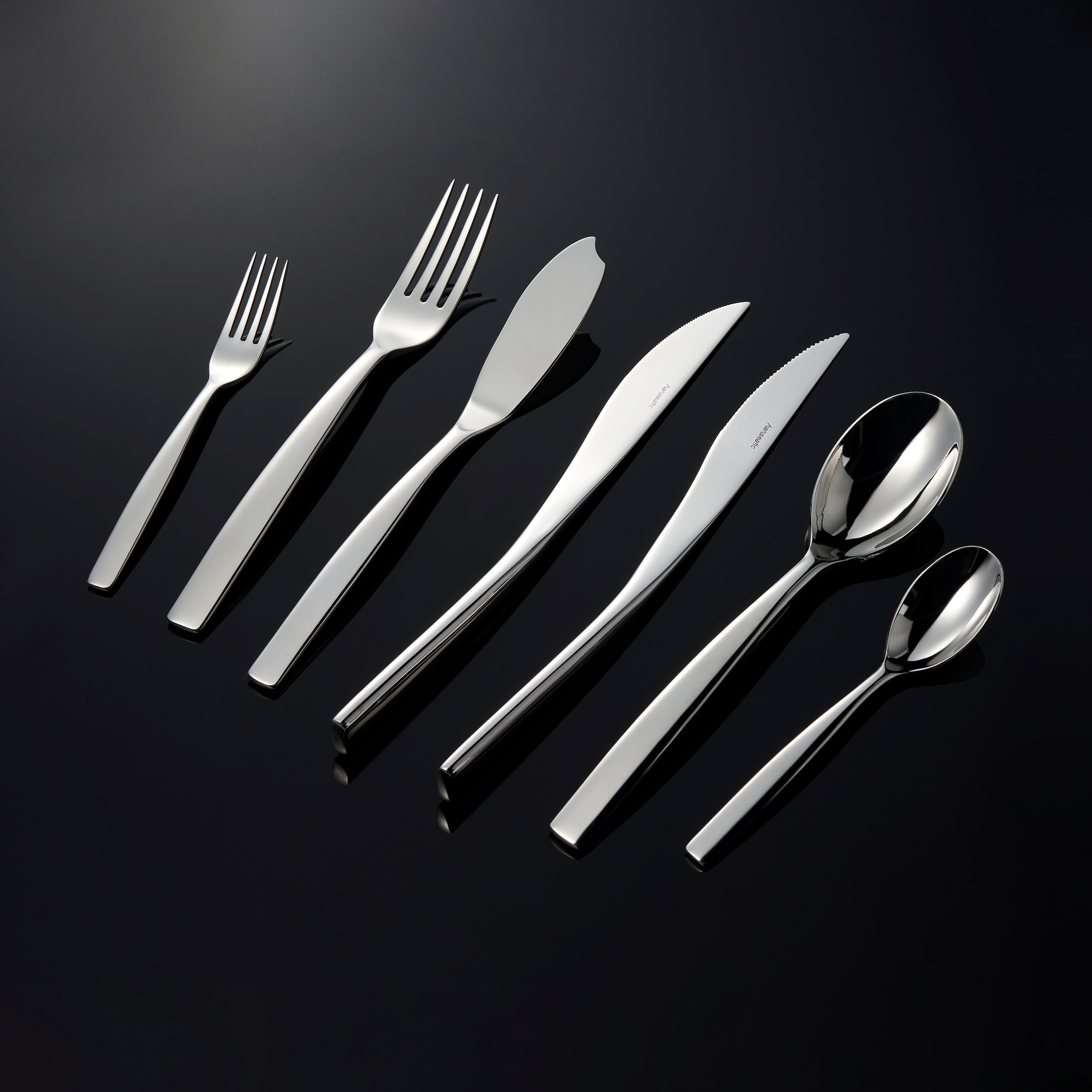 Hanseatic Set de couverts »EXCLUSIVE« stehendes Design von Ess- und Steakmessern