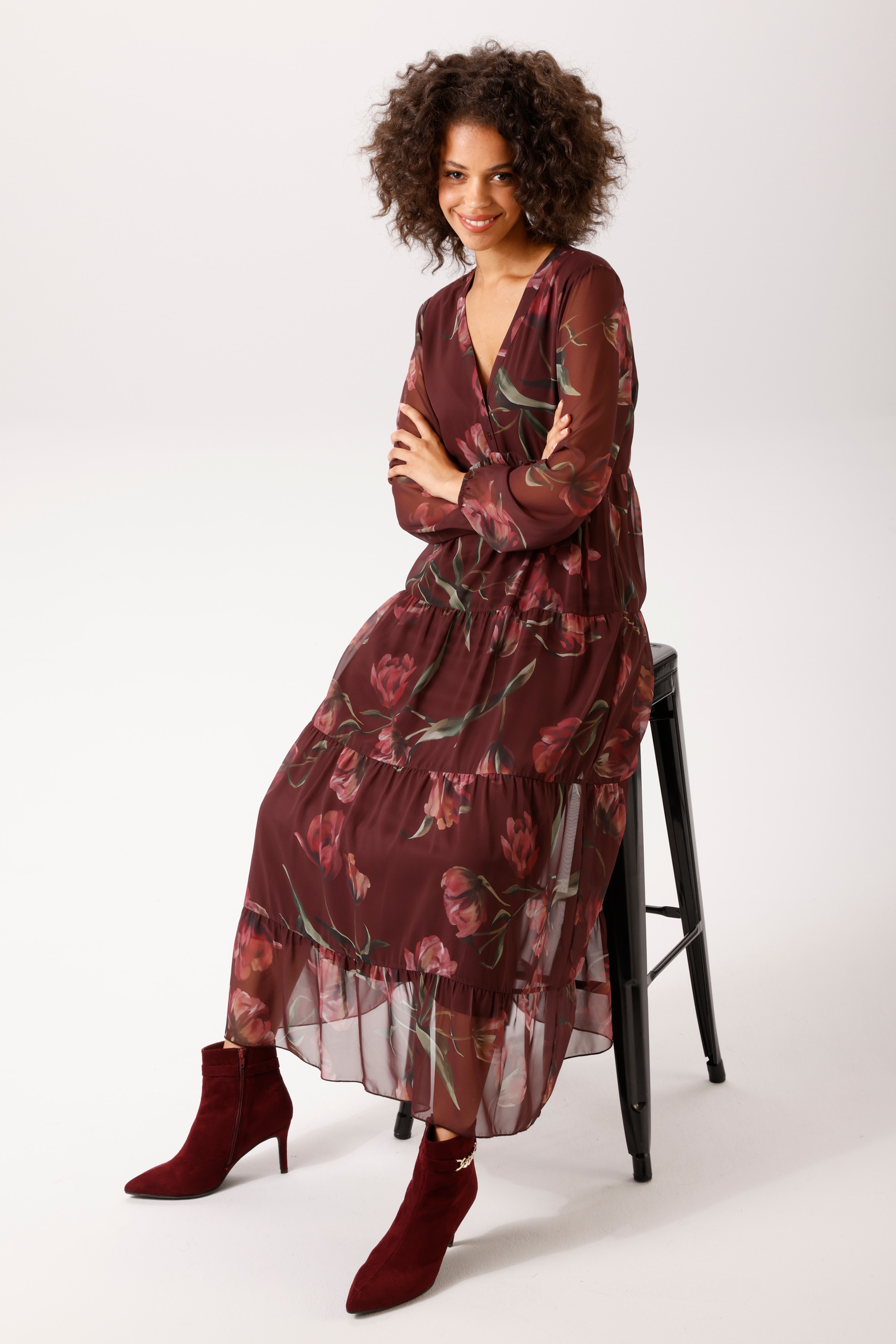 Aniston CASUAL Maxikleid mit grossflächigen, farbharmonischen Blumendruck - NEUE KOLLEKTON