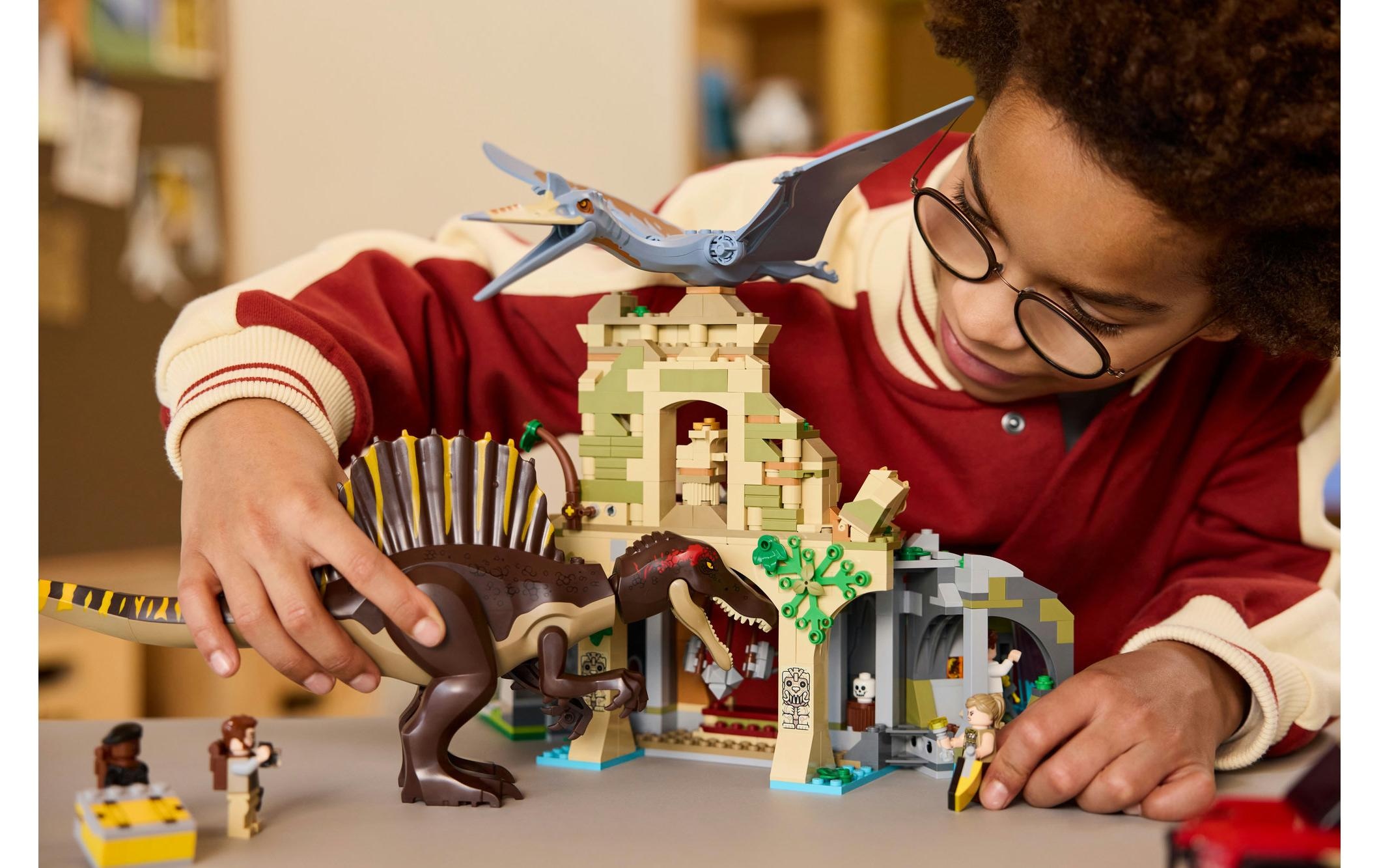 LEGO® Briques de jeu »Jurassic World Spinosaurier und Quetzalcoatlus: Hubschrauber«