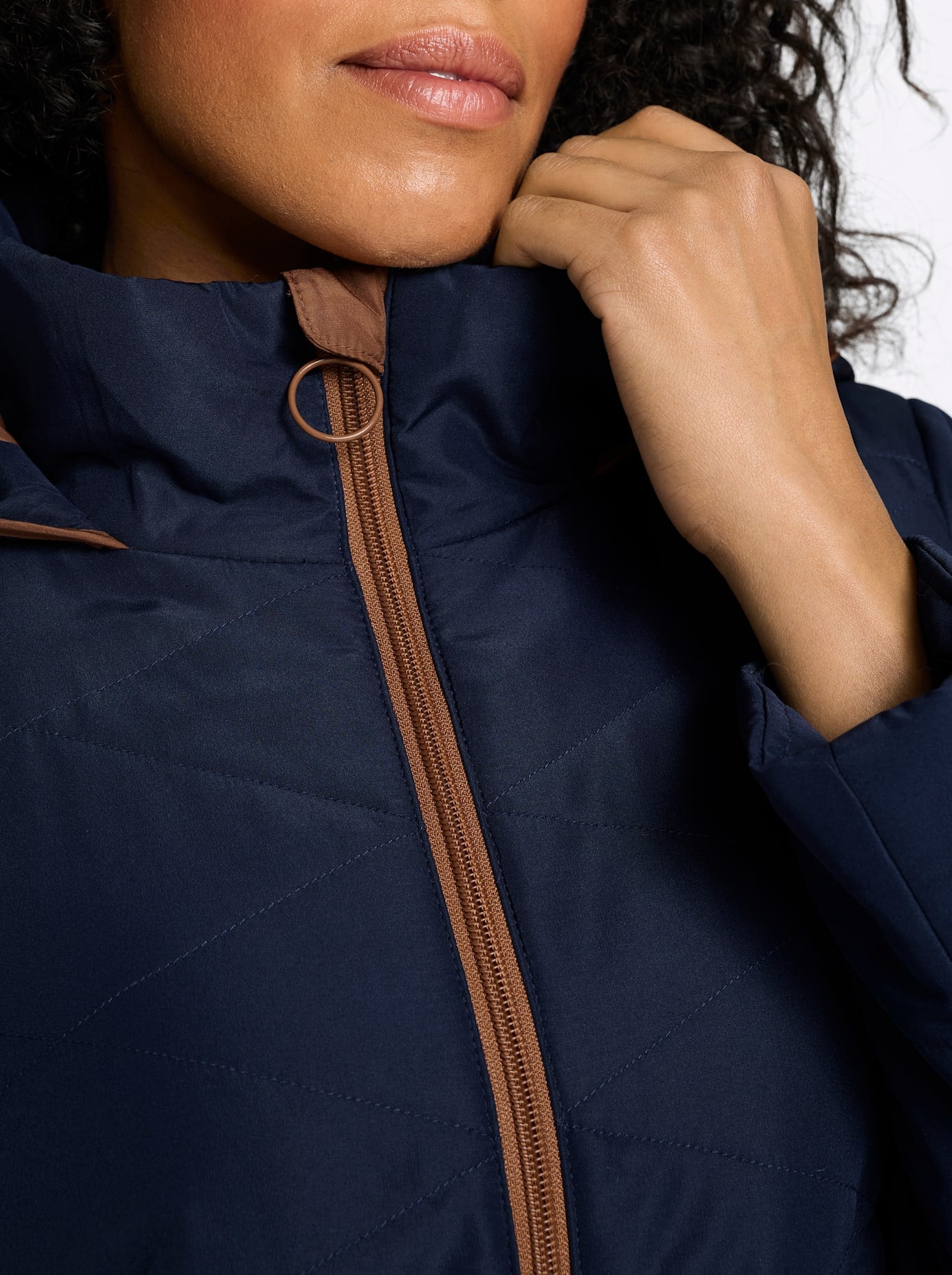 Classic Basics Veste matelassée mit Kapuze