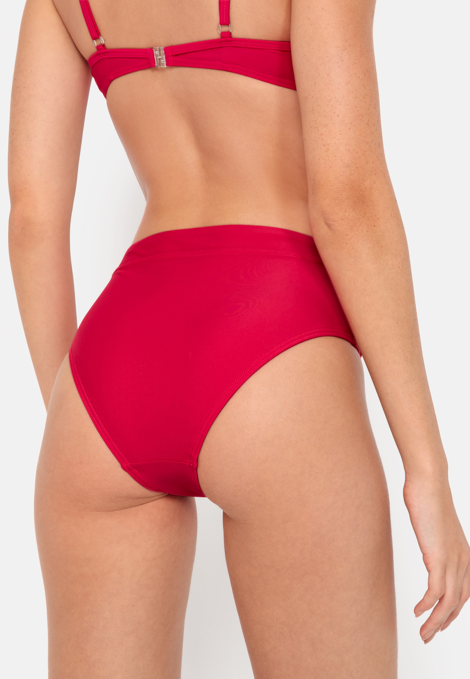 LSCN by LASCANA Pantalon de bikini »Gina« mit knappem Rückteil