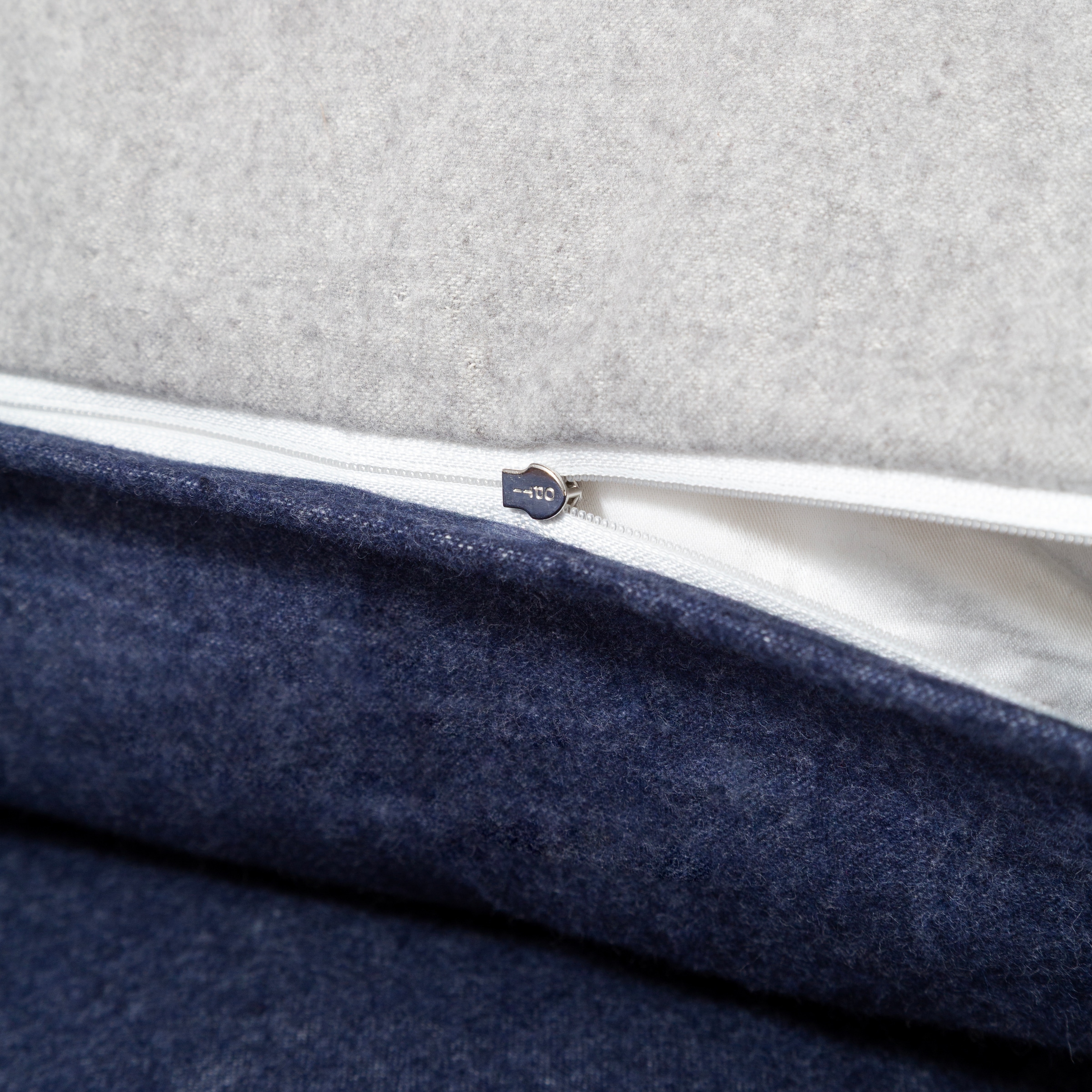 Wolkenfeld Housse de coussin »Flanell Baumwolle Kopfkissenbezug - Premium Kissenbezug« Grösse 80x80, 40x80 und 70x90 cm; versteckter Reissverschluss