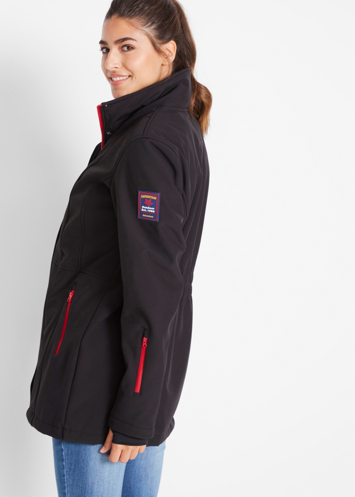 bonprix Softshelljacke atmungsaktiv, winddicht, wasserabweisend, mit hohem Stretchanteil