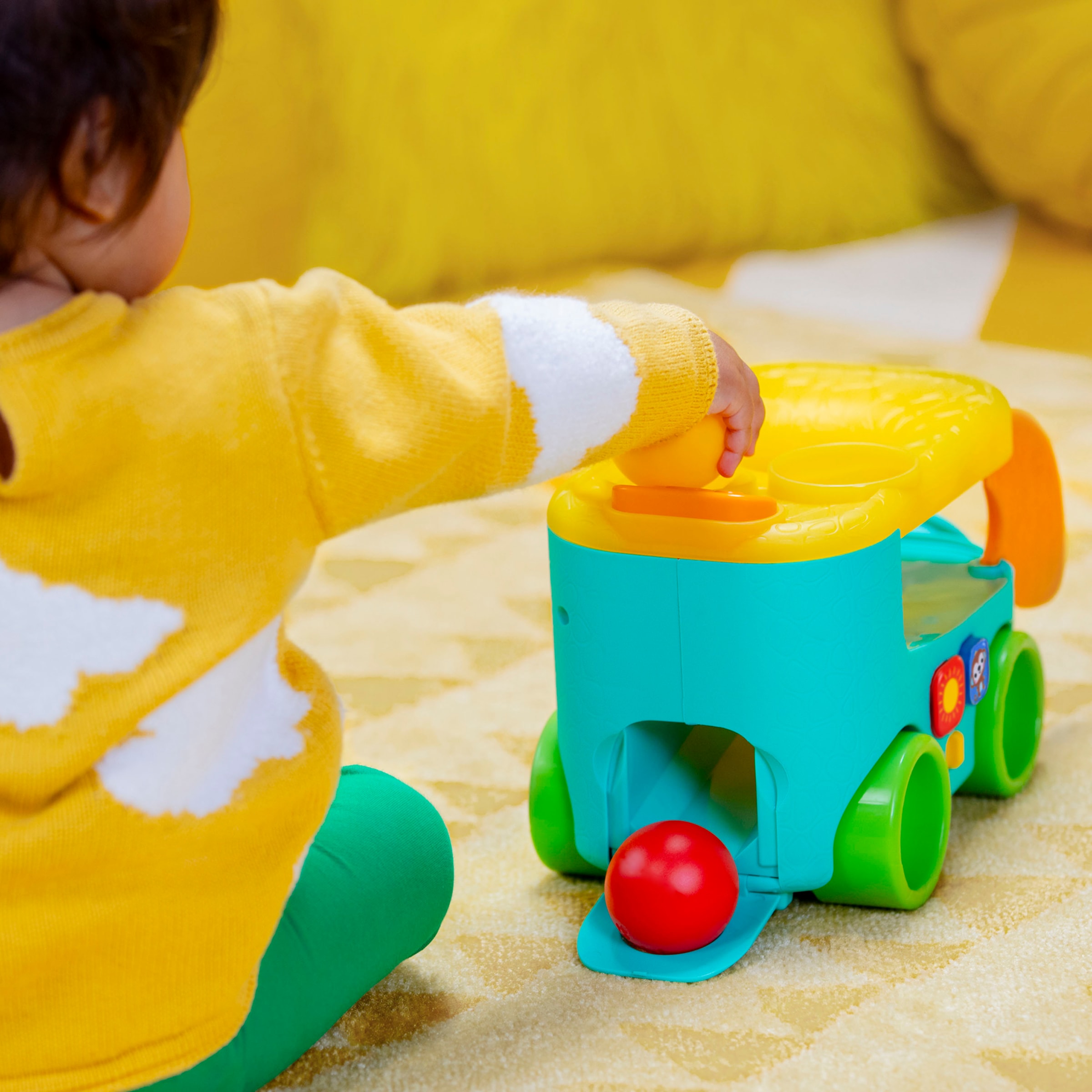 Bright Starts Lernspielzeug »Pop & Roll Safari Bus  Ball Play Toy« mit Licht und Sound