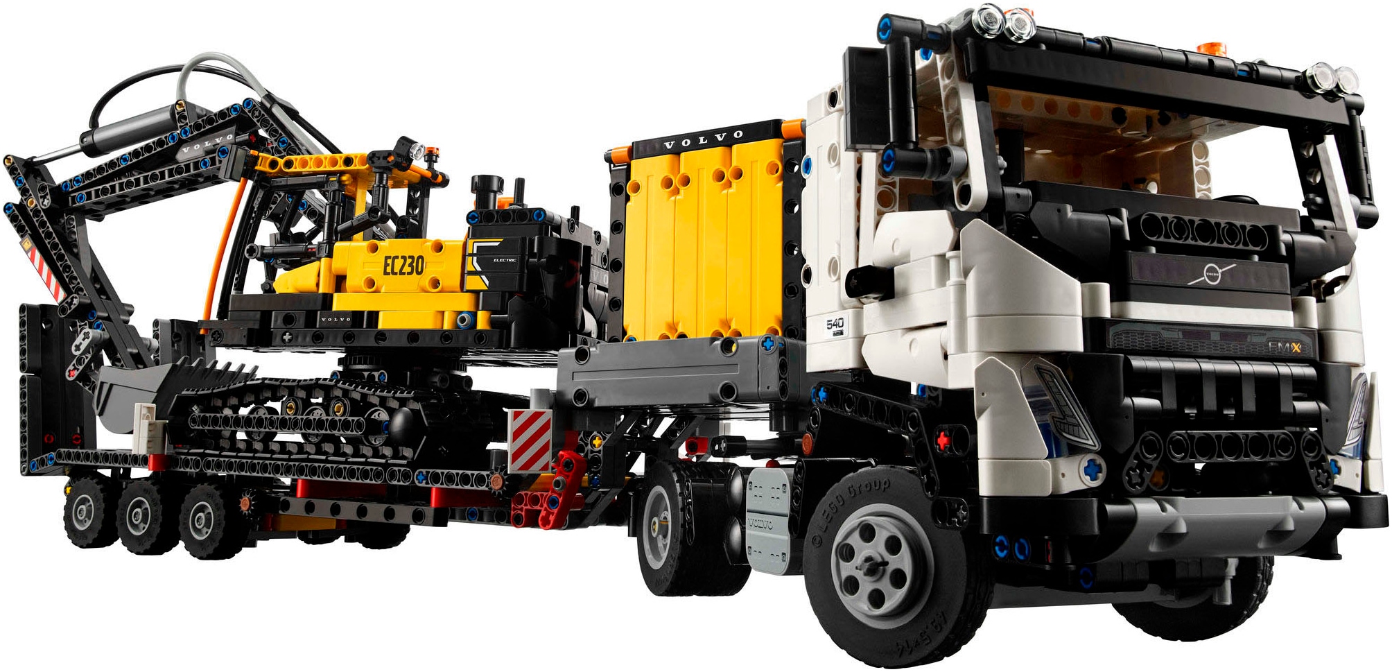 LEGO® Konstruktionsspielsteine »Volvo FMX LKW mit EC230 Electric Raupenbagger (42175), LEGO Technic« Made in Europe