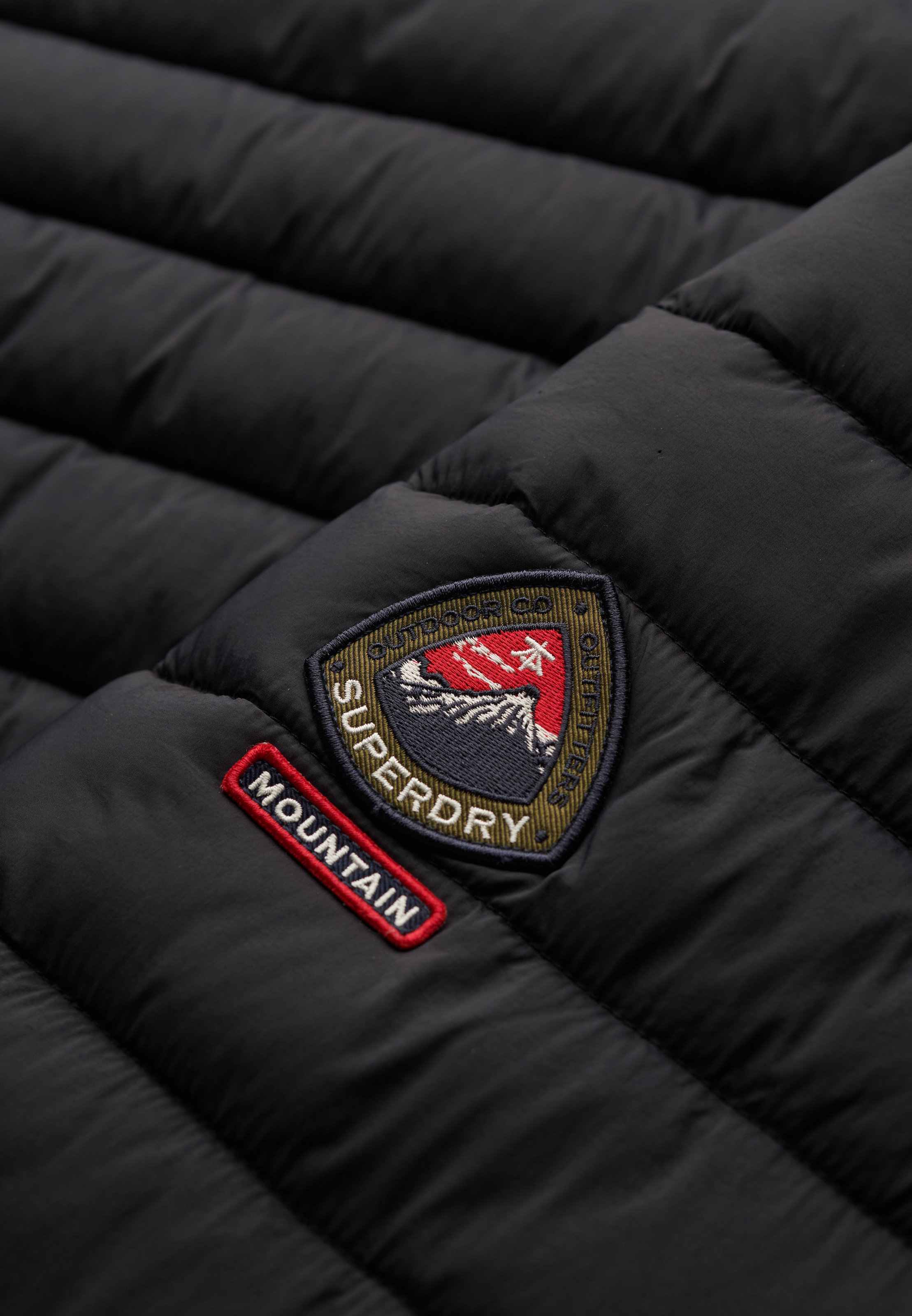 Superdry Veste matelassée »FUJI LITE PADDED JACKET« ohne Kapuze