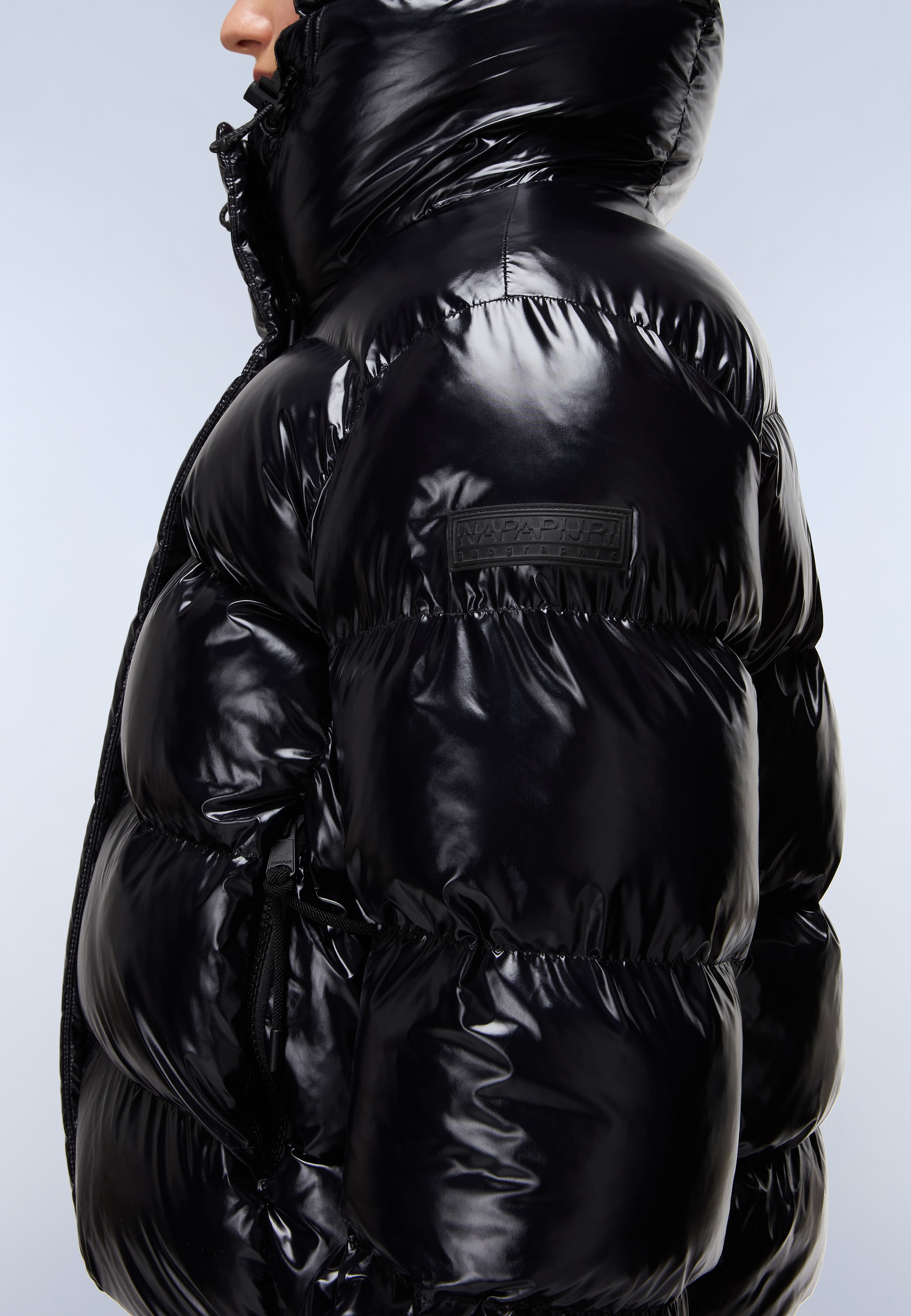 Napapijri Veste matelassée »GLANE« avec capuche in glänzender Optik