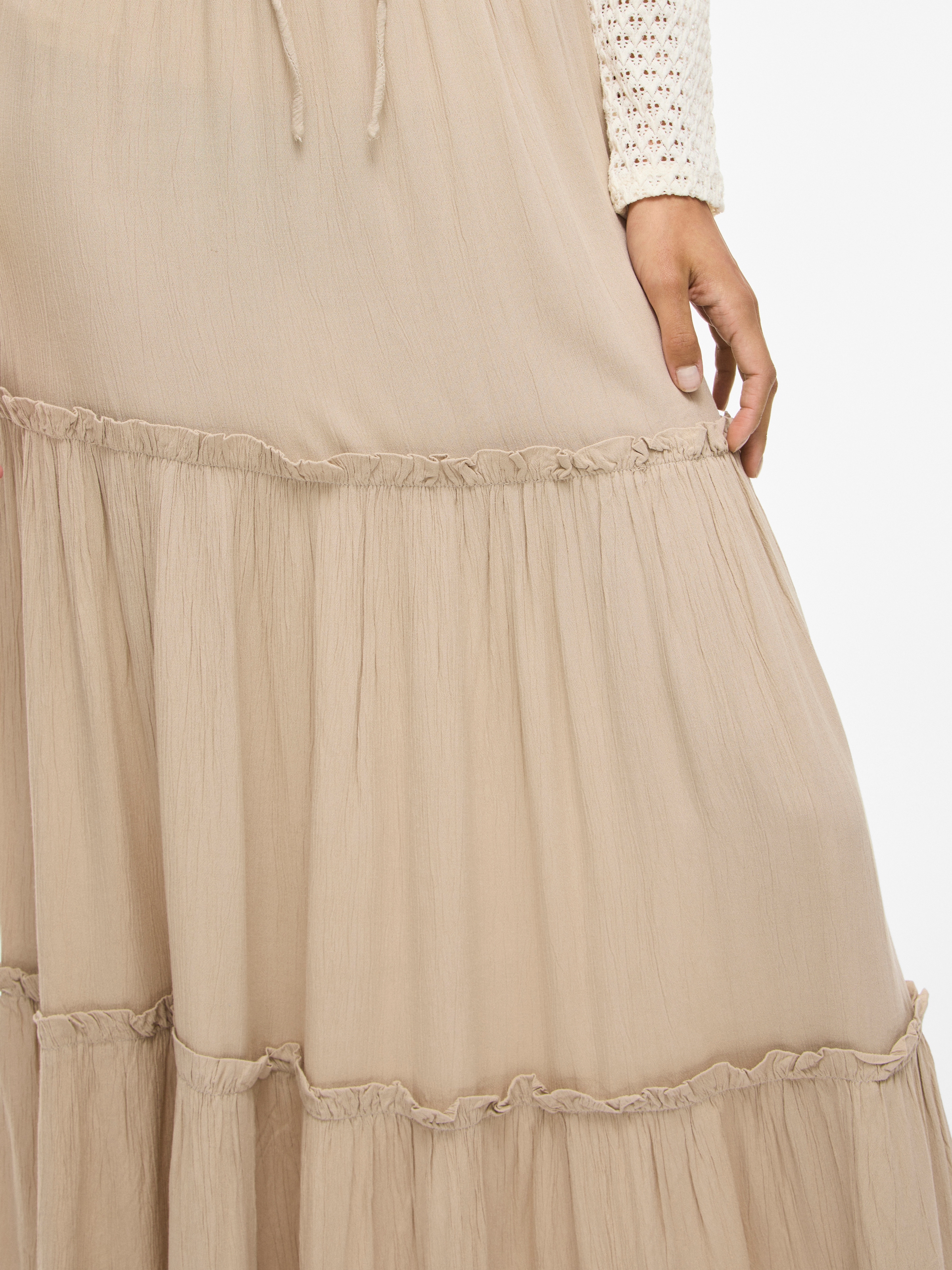 Vila Maxi jupe »VIMESA HW MAXI SKIRT - NOOS« mit Rüschen