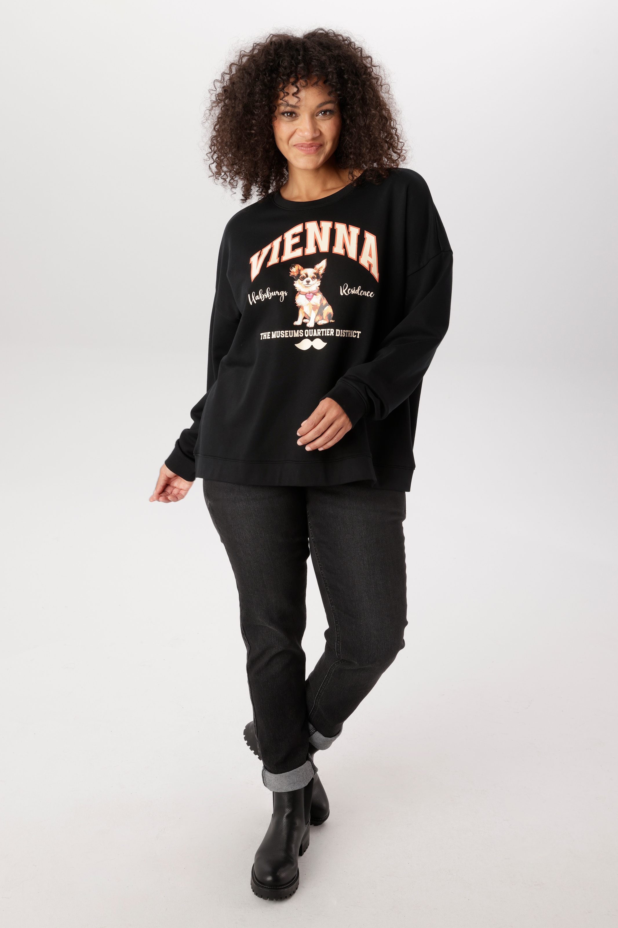 Aniston PLUS Sweat-shirt , avec application mignonne - NOUVELLE COLLECTION
