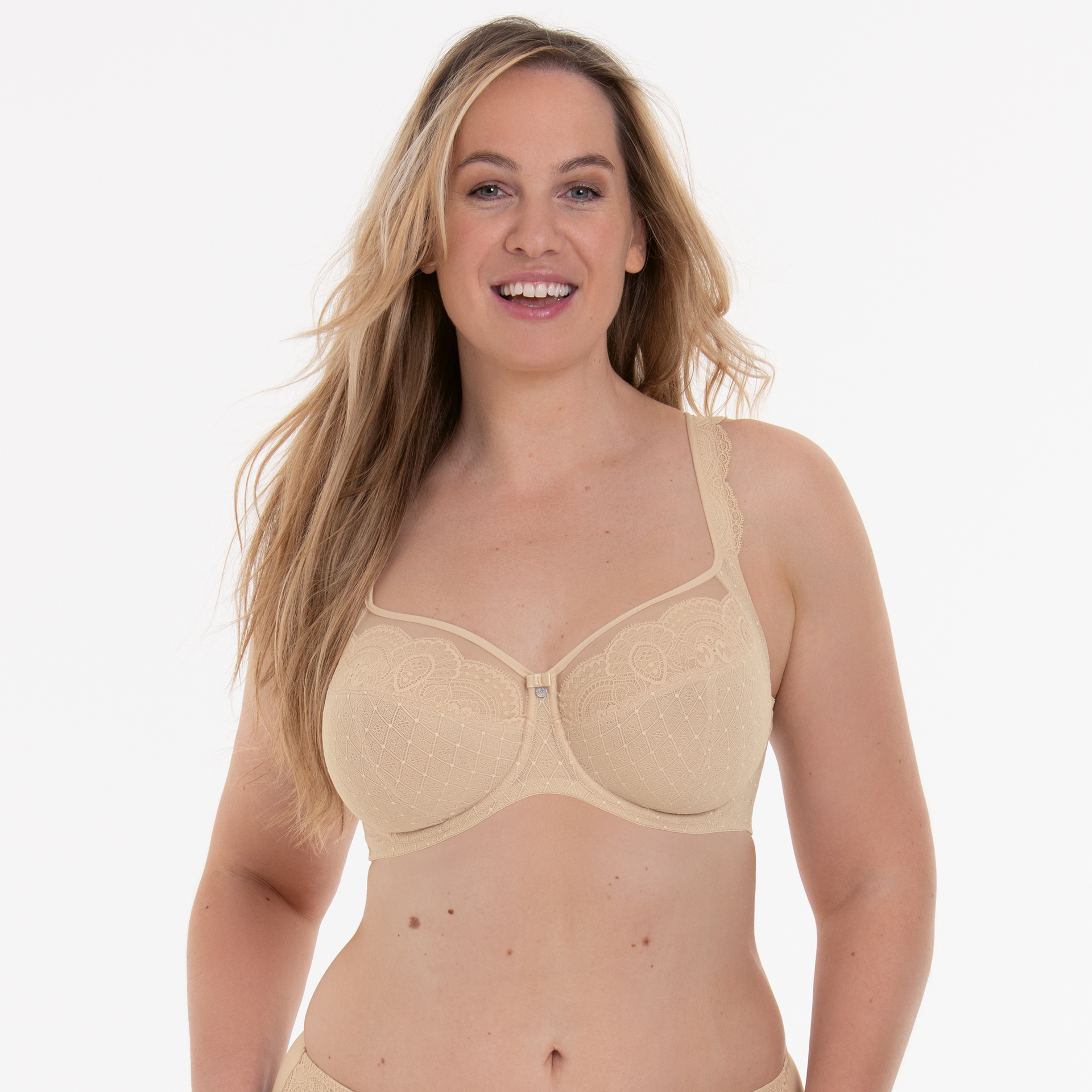 Rosa Faia Soutien-gorge à armatures »Selma« Full Cup, vierteiliges Cup, verstellbare Träger, mit Bügel, mit Spitze