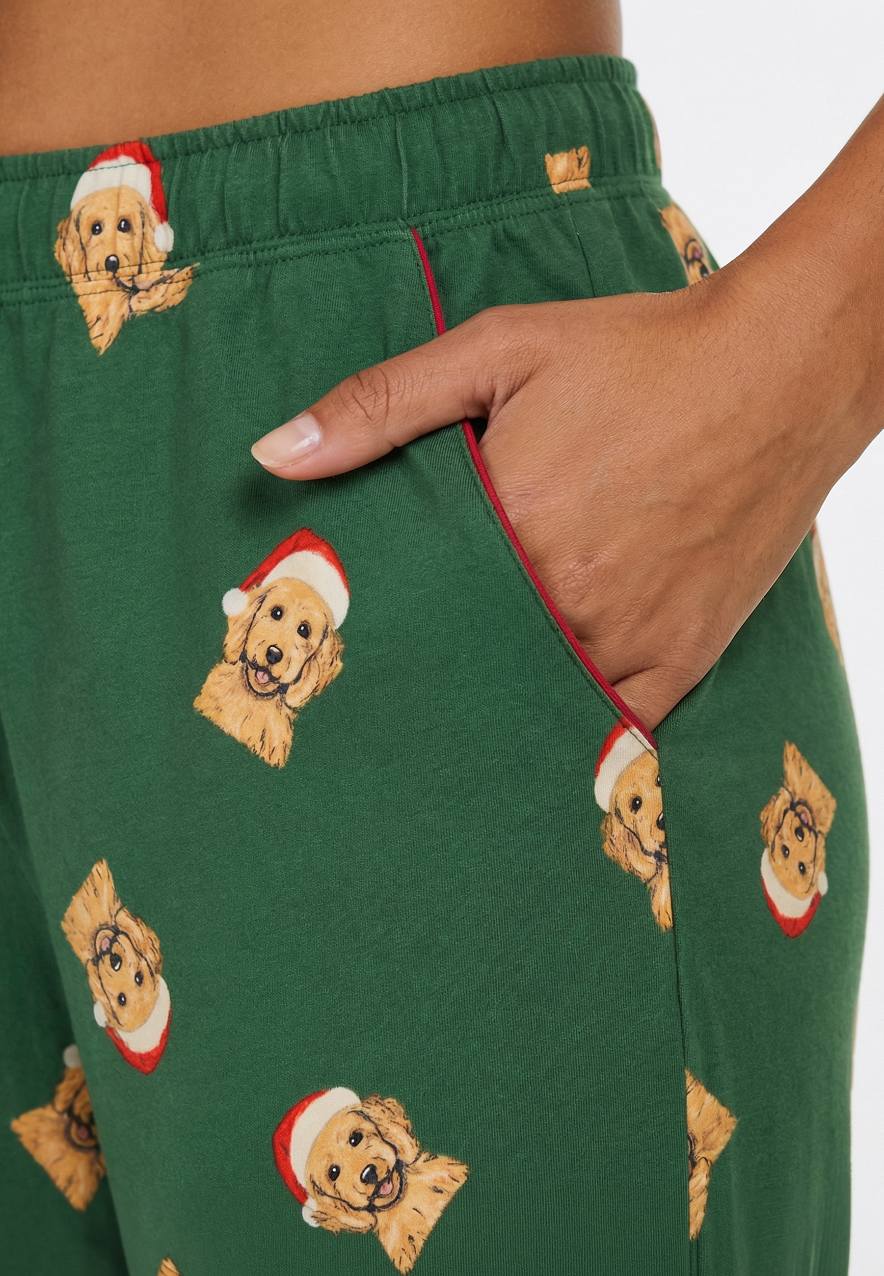 LASCANA Pyjama 2 avec un mignon imprimé de chiens de Noël