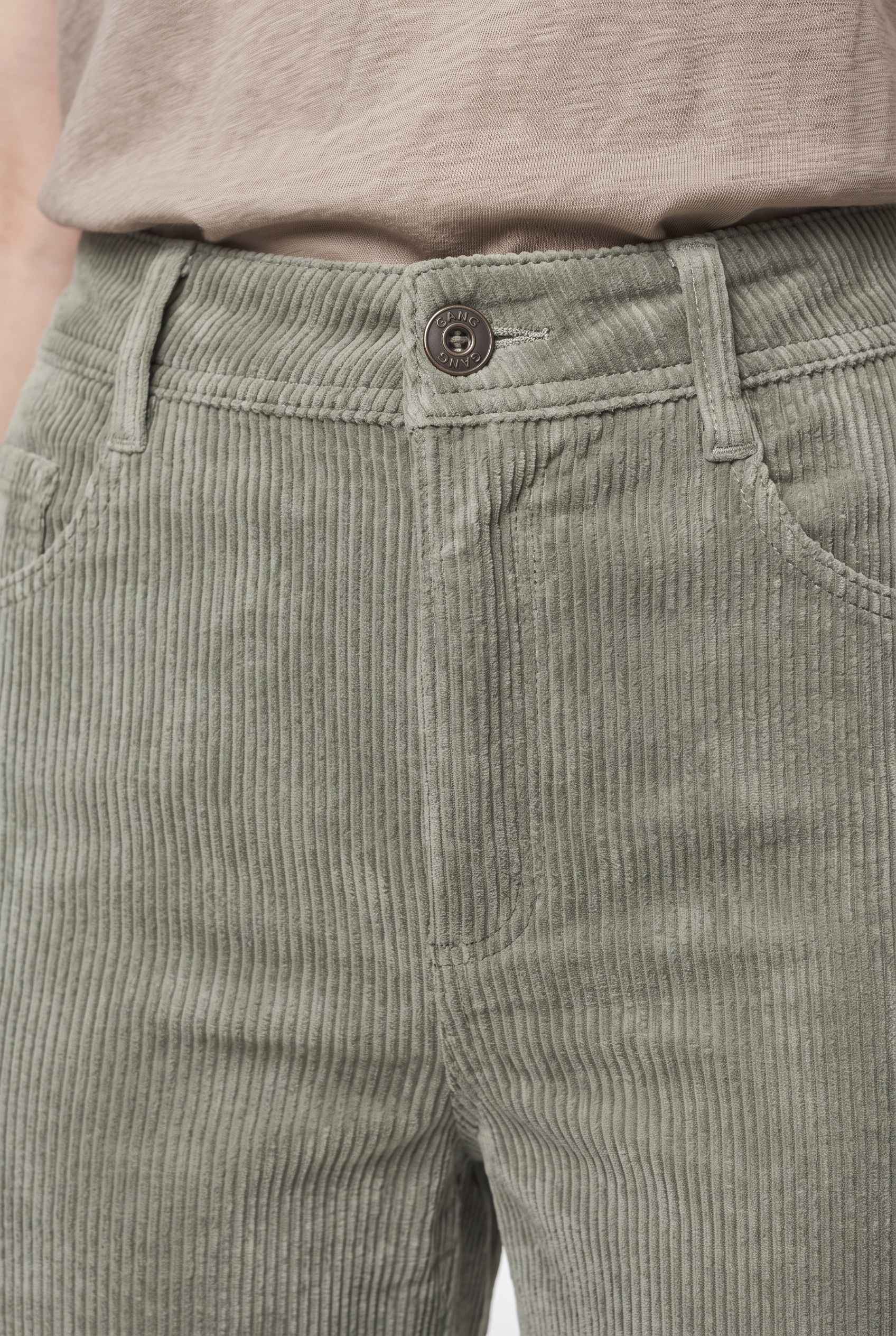 GANG Pantalon en velours côtelé »94AMELIE WIDE«  style 5 poches avec jambe large