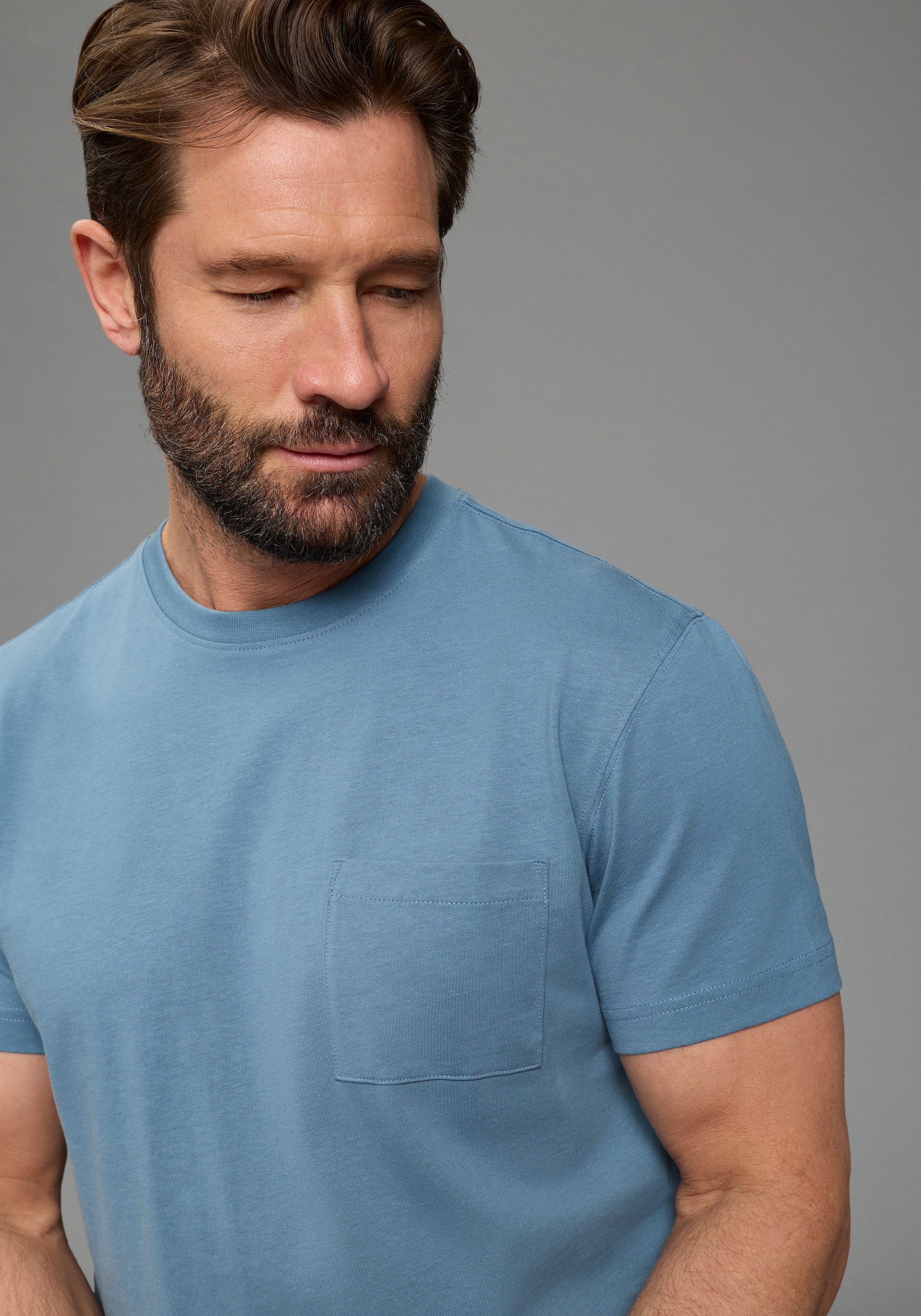 Man's World Shirt à col rond »Neue Kollektion!« Regular Fit, kurzarm, mit Brusttasche, unifarben