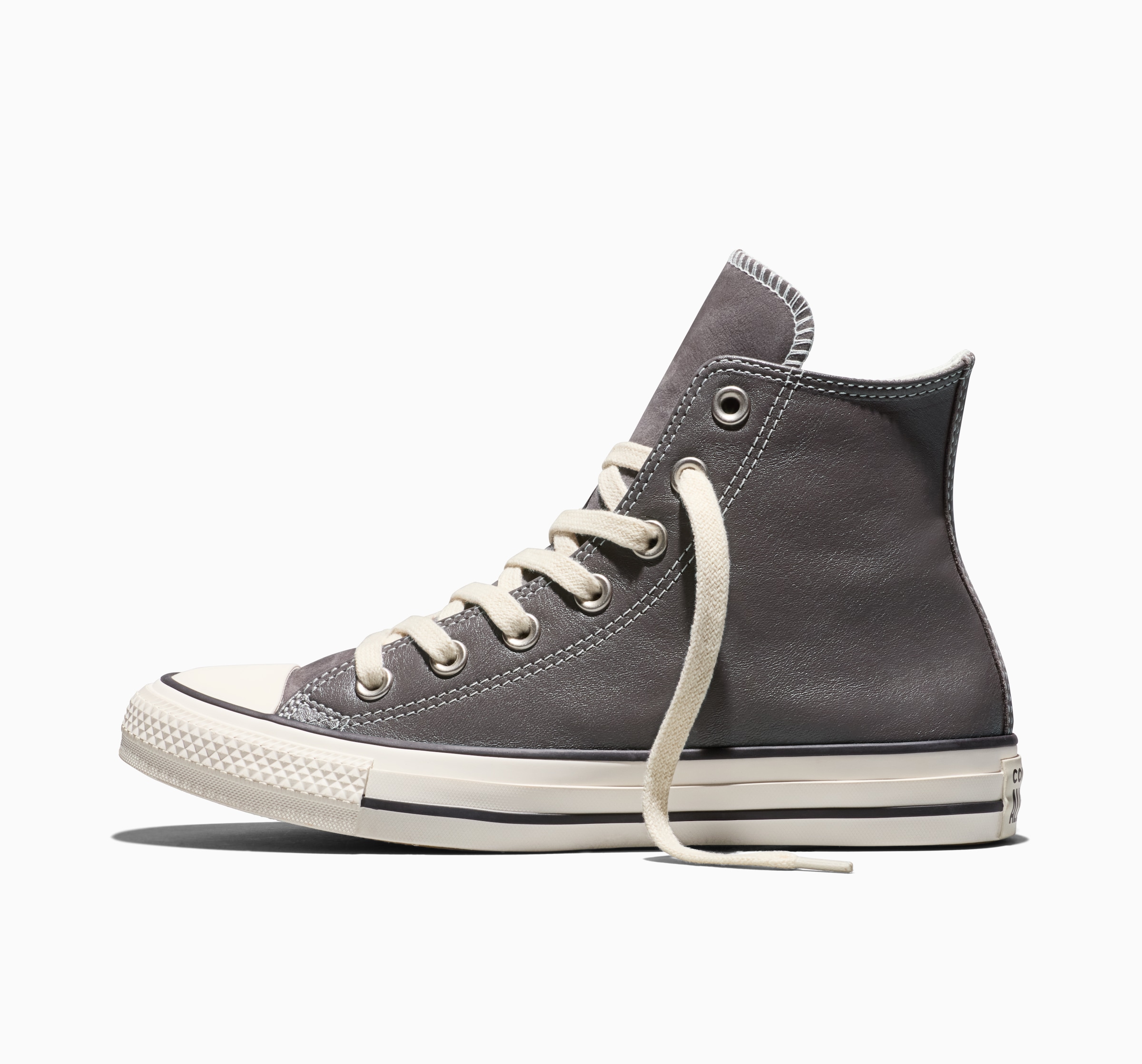 Converse Sneaker »Chuck Taylor All Star«  winterfestes Leder, zwei unterschiedliche farbige Laces inklusive
